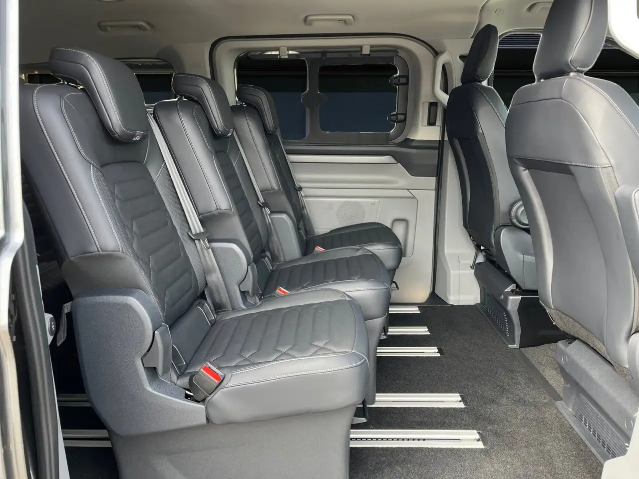 Ford Tourneo Custom L2 Titanium X 5 J.Garantie Leder 8