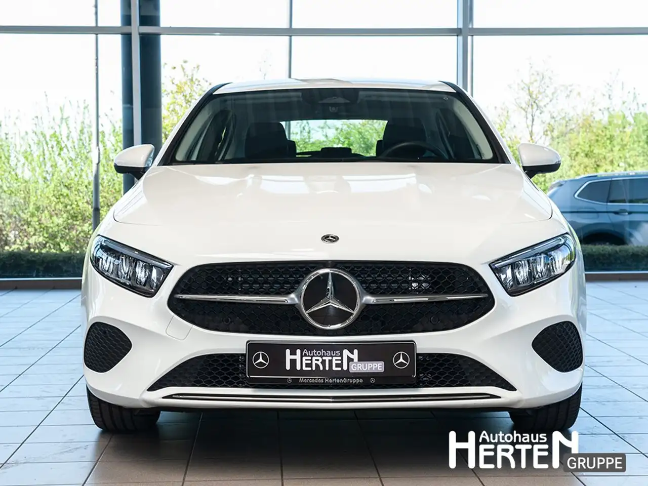 Mercedes-Benz A 250 e+PROGRESSIVE+AHK+LED+R-KAMERA+WINTER-P+ 2
