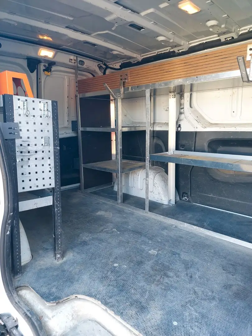 Renault Trafic Kasten L1H1 2,8t Komfort Klima Navi Tempo Weiß - 2