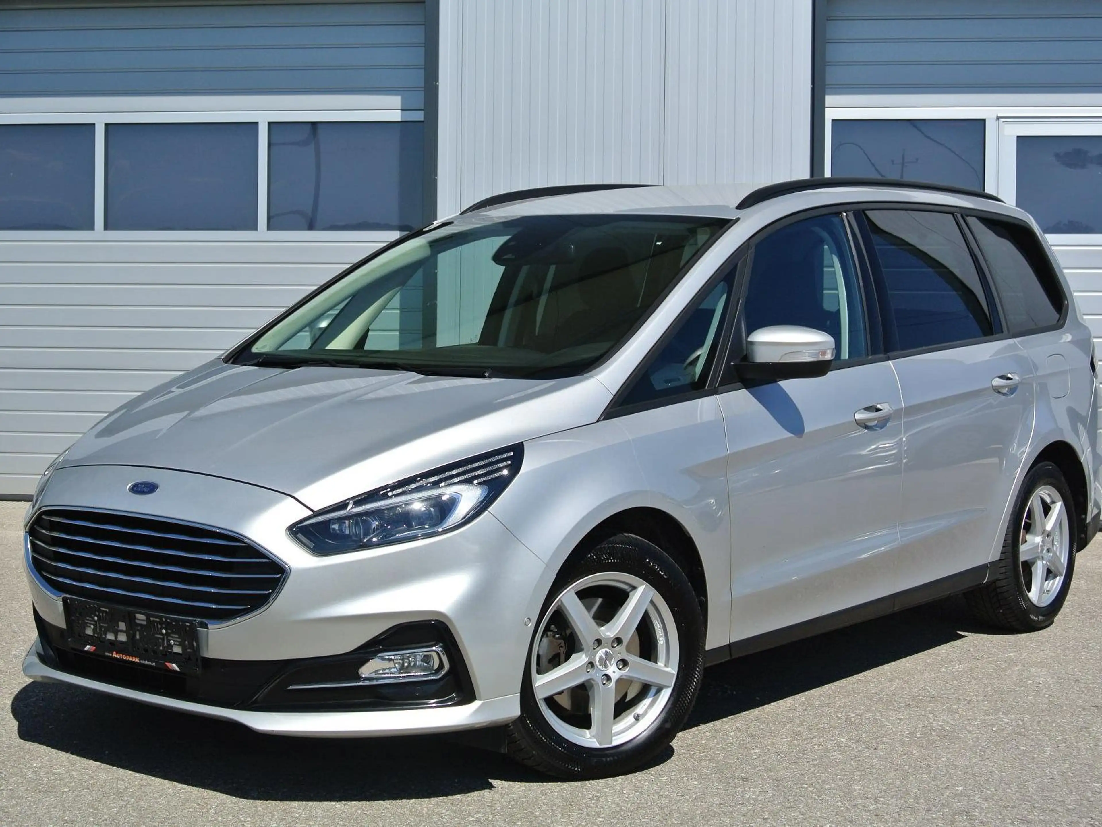 Ford Galaxy 2.0 EcoBlue Aut. EDITION * LED * KAMERA * AHK * — photo 4
