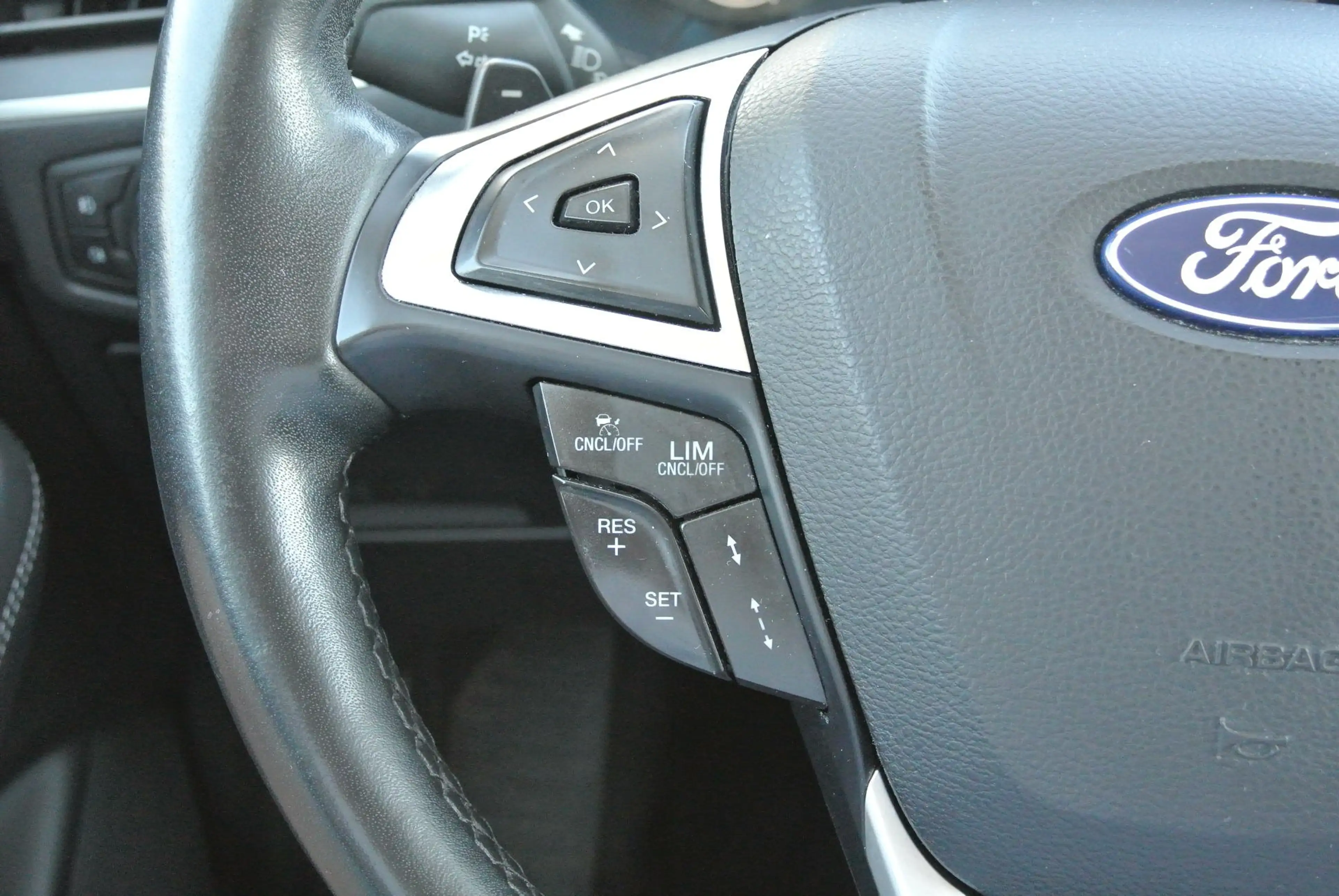 Ford Galaxy 2.0 EcoBlue Aut. EDITION * LED * KAMERA * AHK * — photo 10