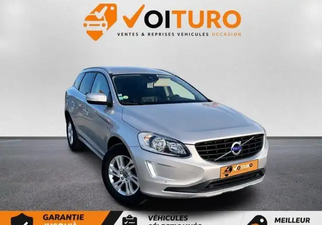 Volvo XC60 view 2