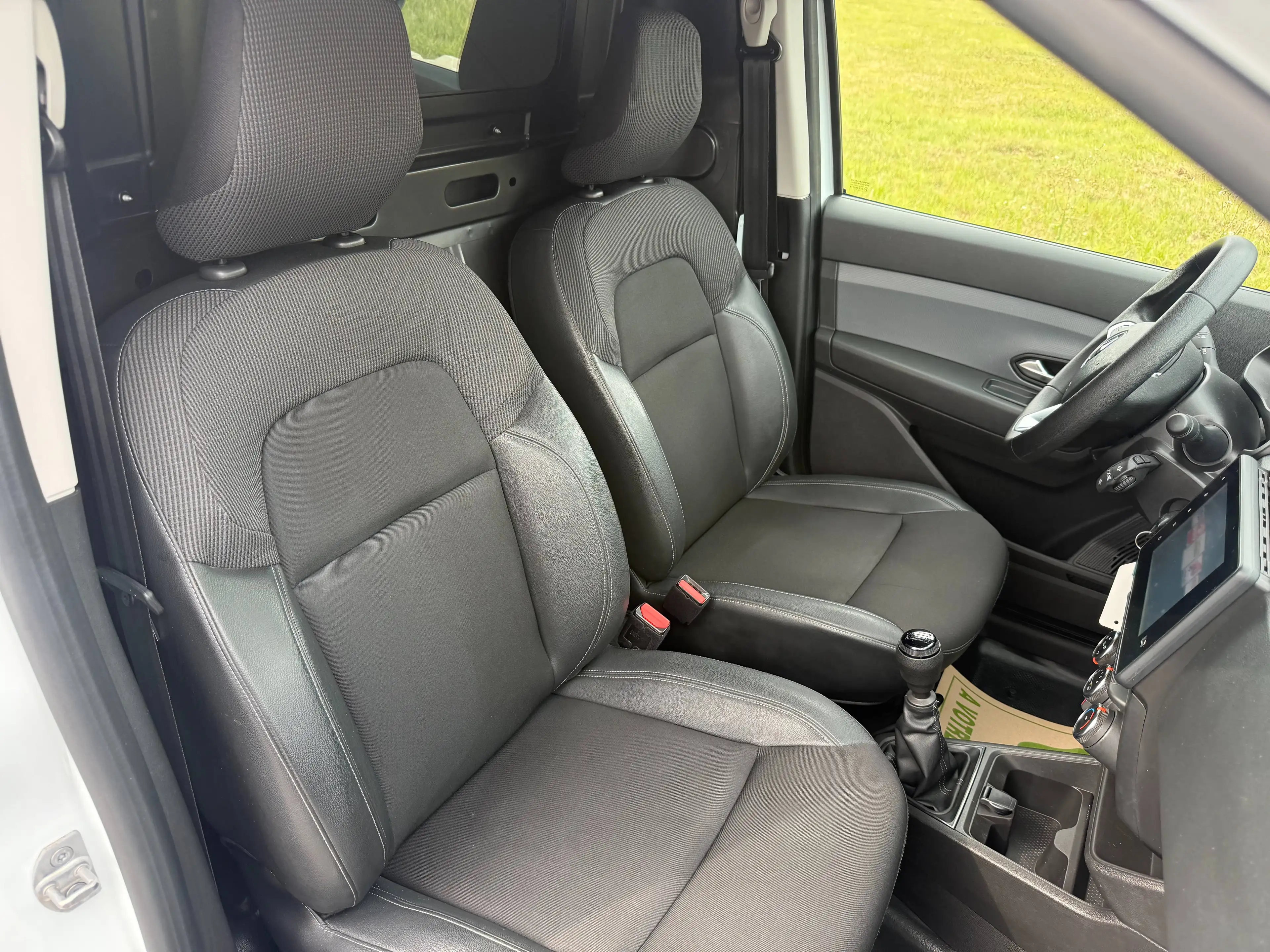 Renault Kangoo 1.5Dci **Clim Cruise Caméra Euro6d 9.083eHTVA** — photo 7