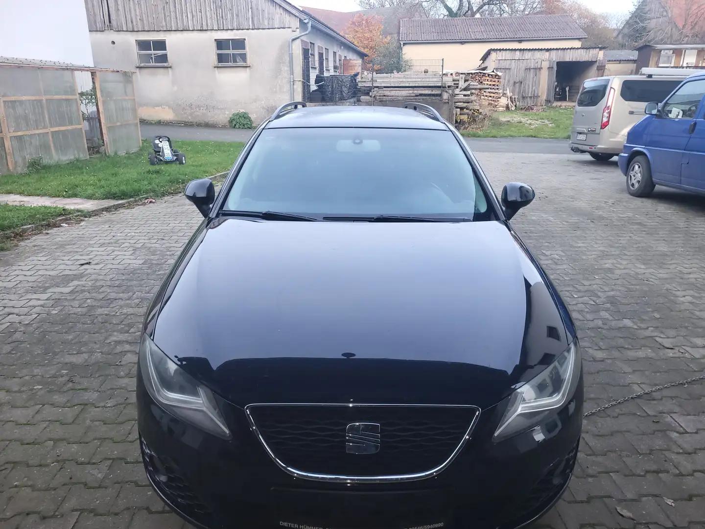 SEAT Exeo Exeo ST Diesel ST 2.0 TDI CR Reference Schwarz - 2