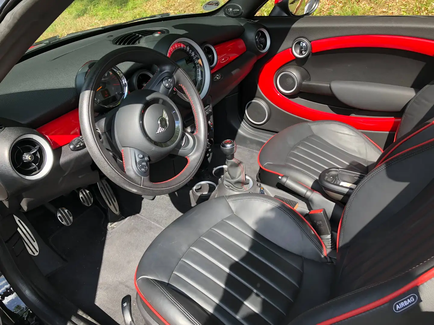 MINI John Cooper Works Roadster Mini John Cooper Works Roadster Schwarz - 2