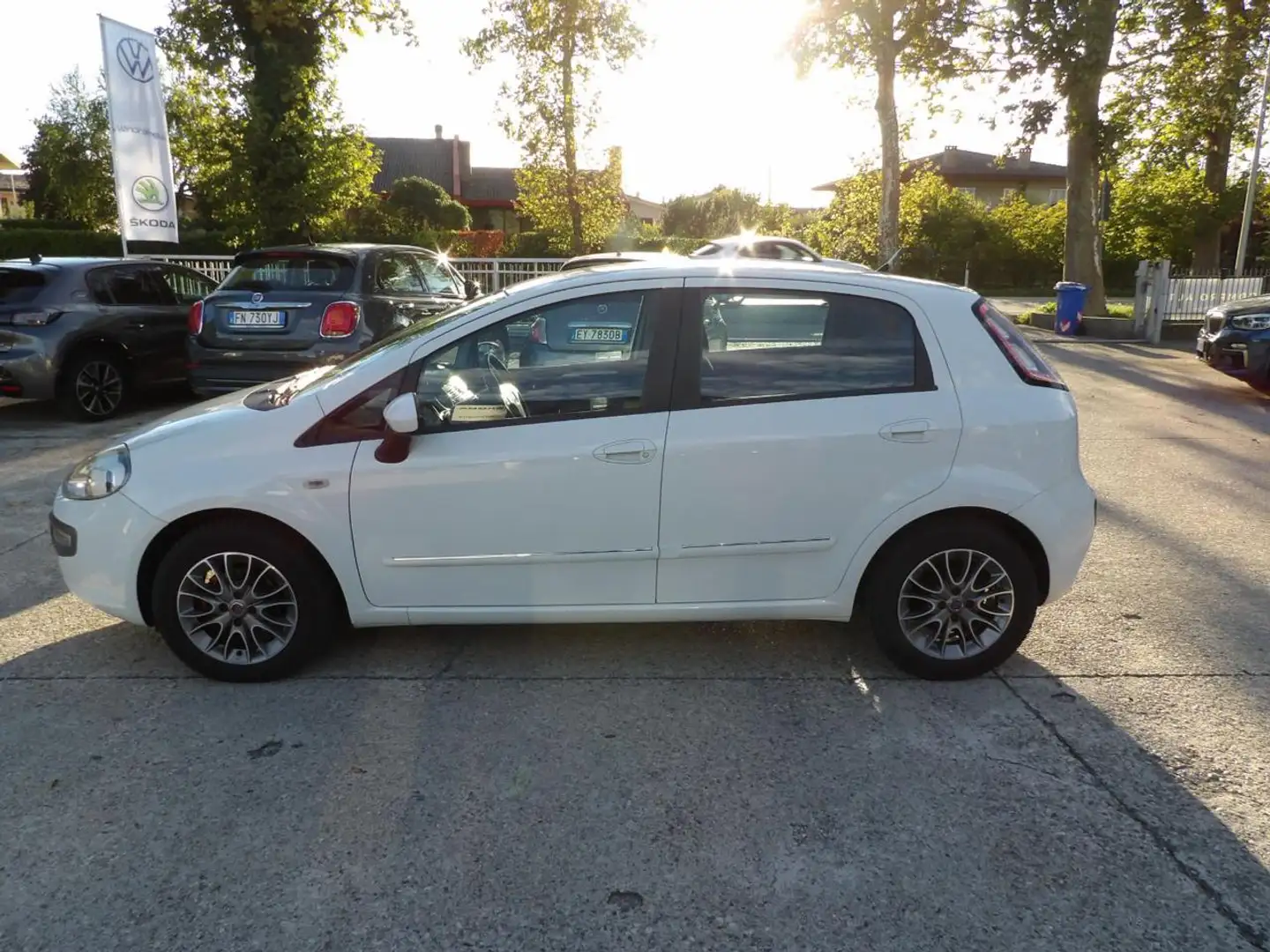 Fiat Grande Punto 1.3 MJT 75 CV 5 porte Actual Blanc - 2