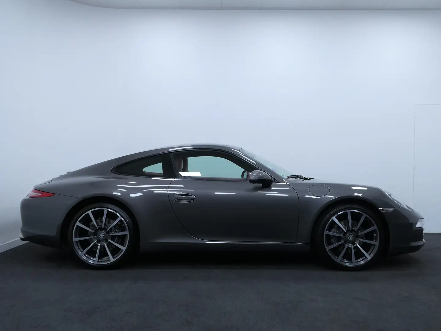 Porsche 911 991.1 CARRERA 3.4L 350 CV PDK / PSE / TOIT OUVRANT Gris - 2