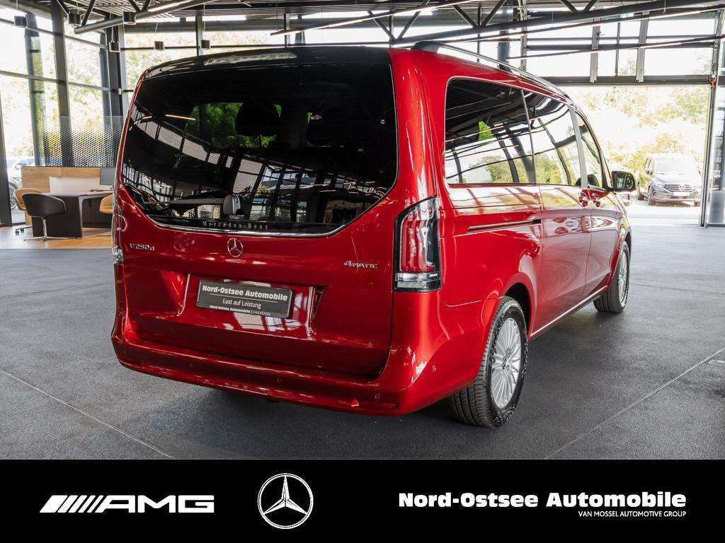 Mercedes-Benz V 250