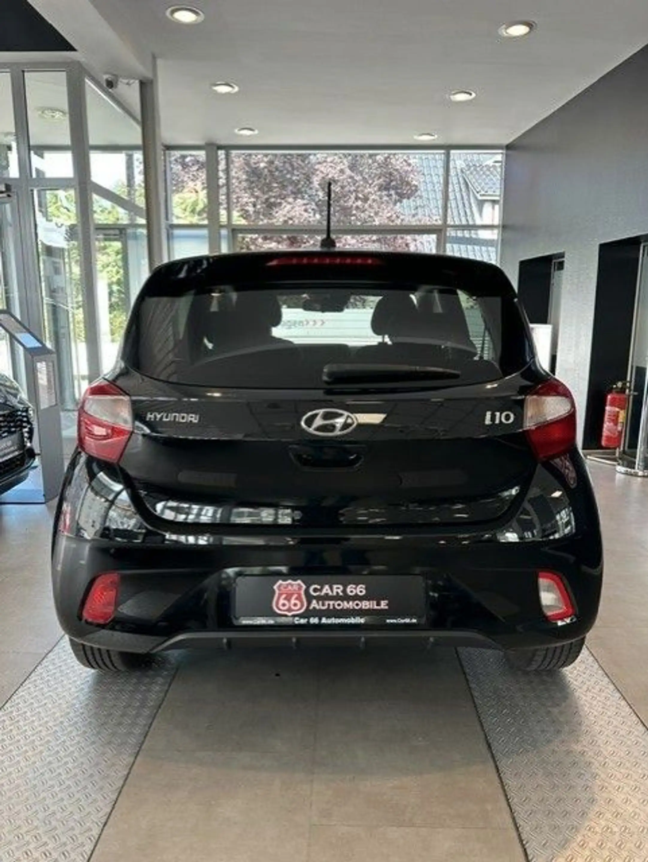 Hyundai i10 Edition 30 — photo 5