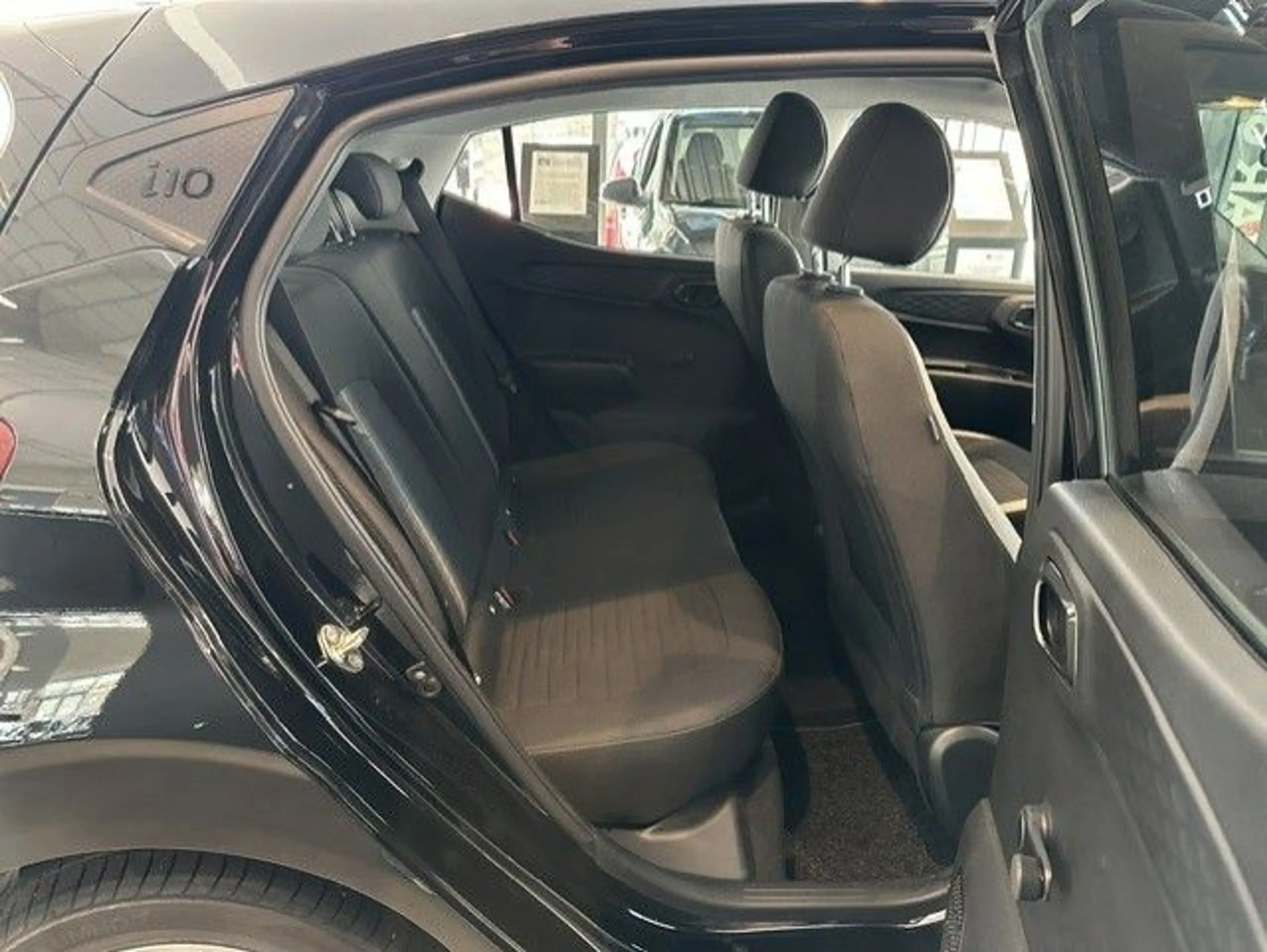 Hyundai i10 Edition 30 — photo 13
