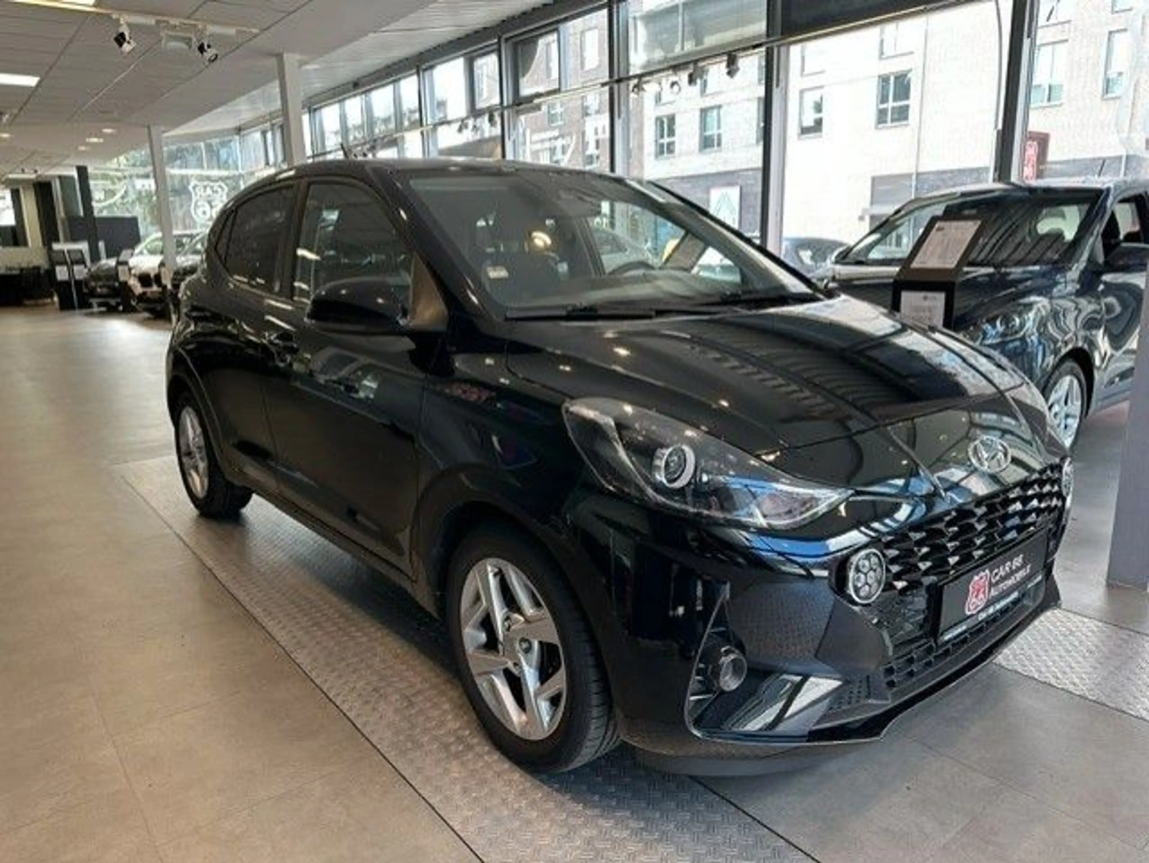 Hyundai i10 Edition 30 — photo 3