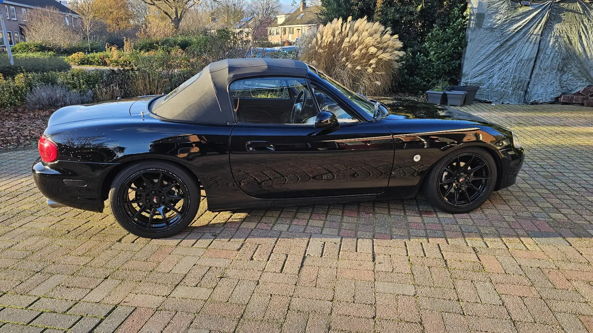 Mazda MX-5 1.6i 16V - 2