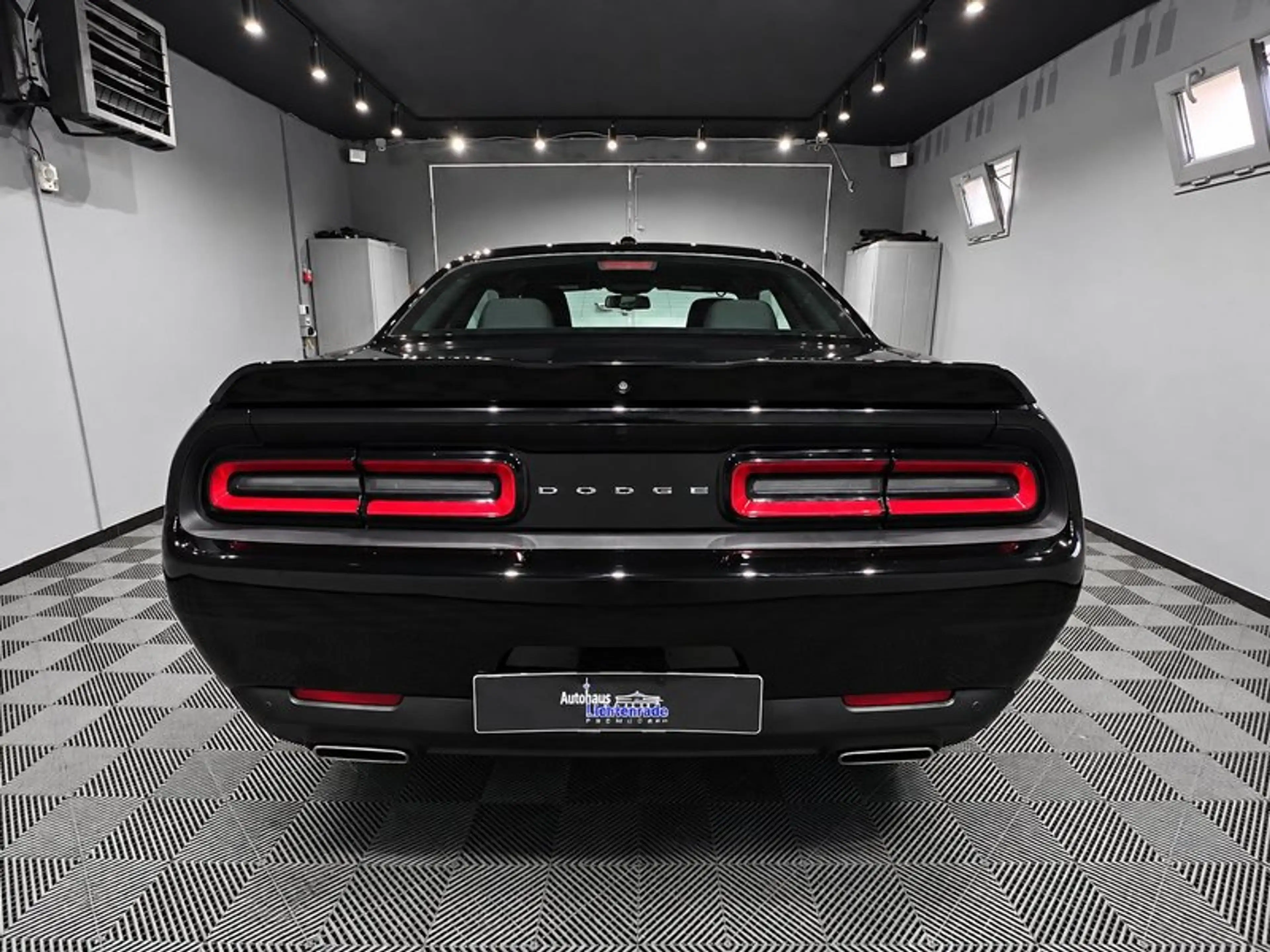 Dodge Challenger 3.6 V6 |DEUTSCHER AUSFÜHRUNG|AUTOM|LED — photo 7