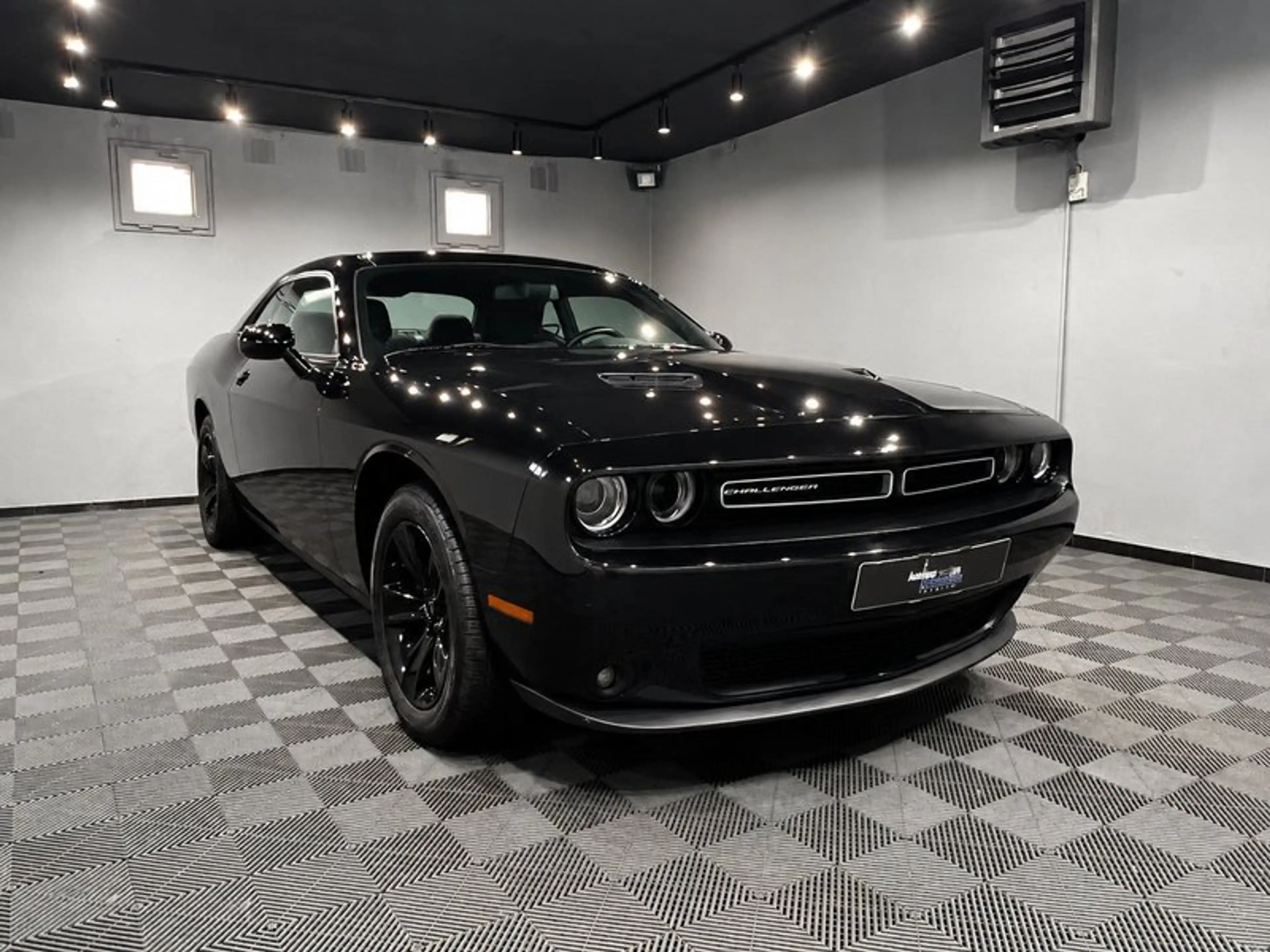 Dodge Challenger 3.6 V6 |DEUTSCHER AUSFÜHRUNG|AUTOM|LED — photo 2