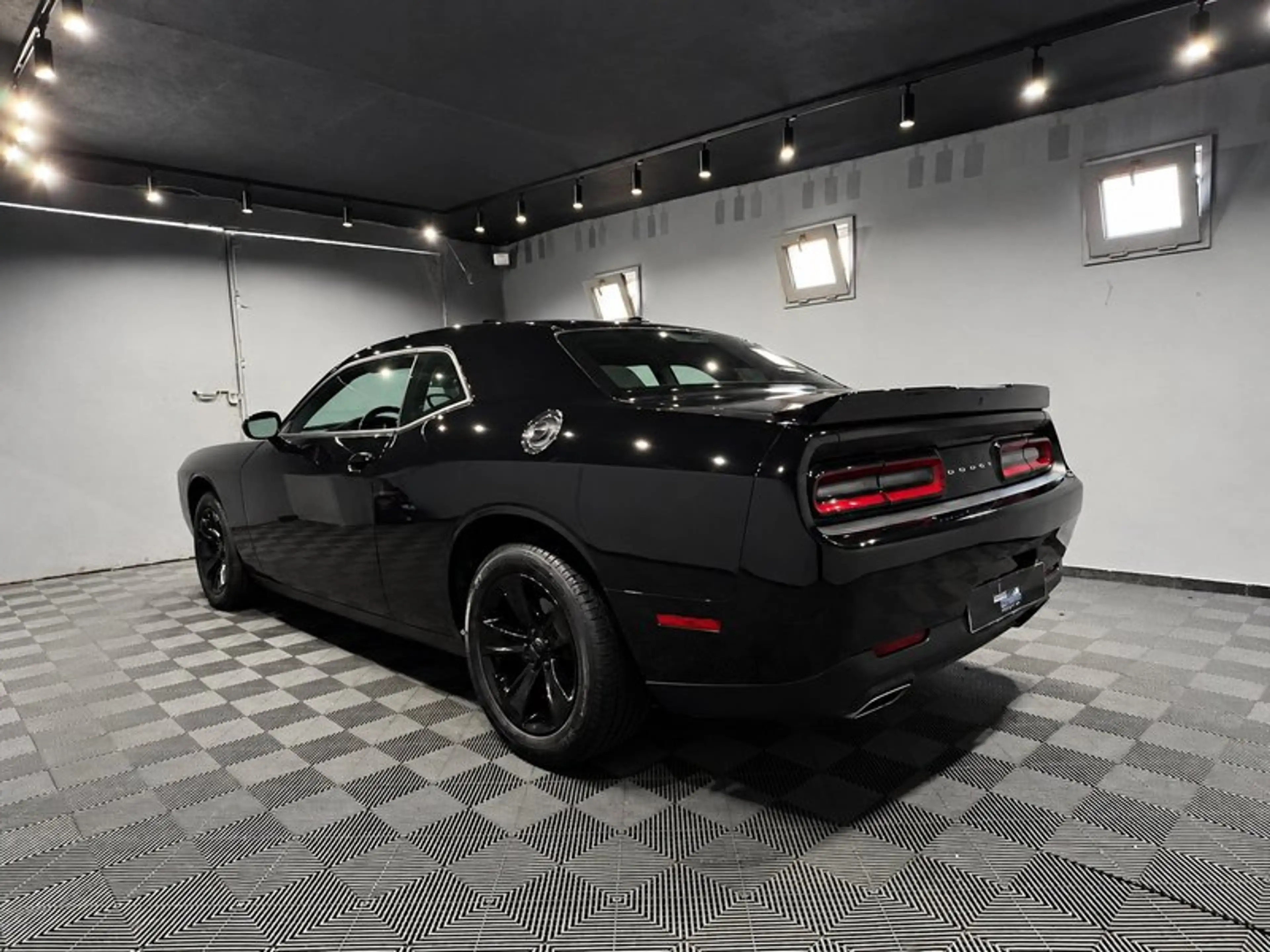 Dodge Challenger 3.6 V6 |DEUTSCHER AUSFÜHRUNG|AUTOM|LED — photo 3