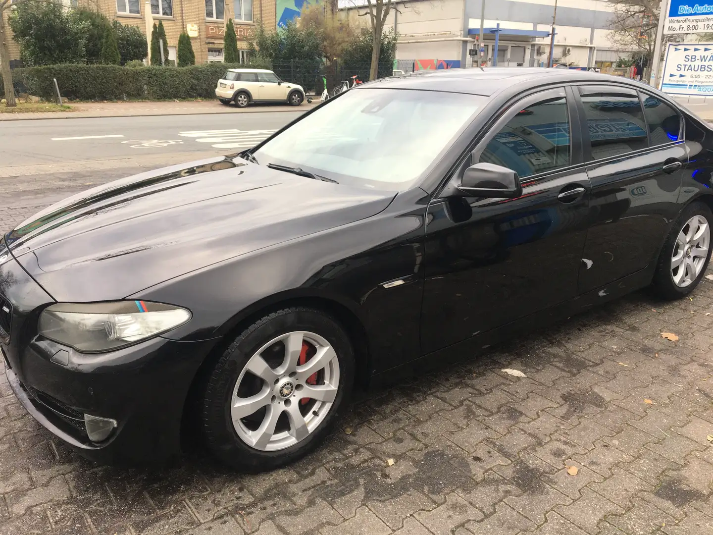 BMW 530 d LIMOUSINE KLIMA NAVI SCHIEBEDACH XENON ALU EURO5 Noir - 1