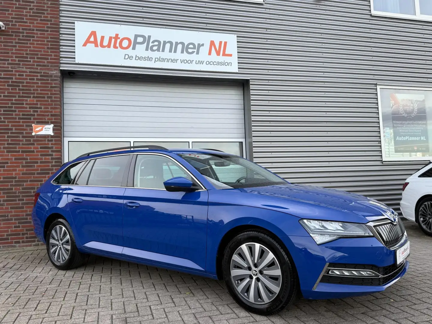 Skoda Superb 1.4 Plug-in Hybrid! Camera! Virtual! 1e Eigen.! Blauw - 2