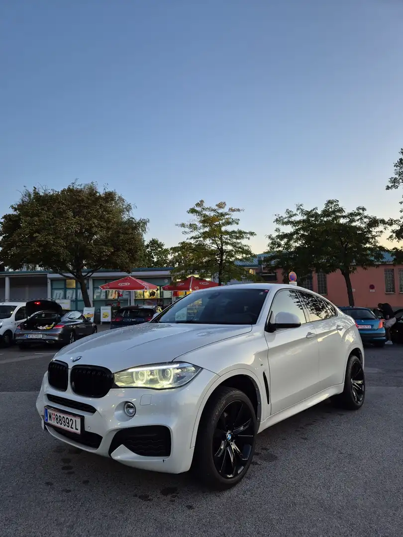 BMW X6 xDrive30d Sport Activity Coupé Aut. - 1