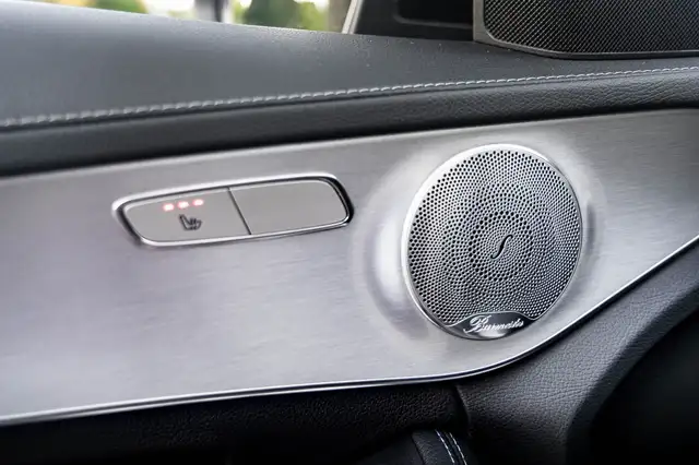 Mercedes-Benz C-Class view 7