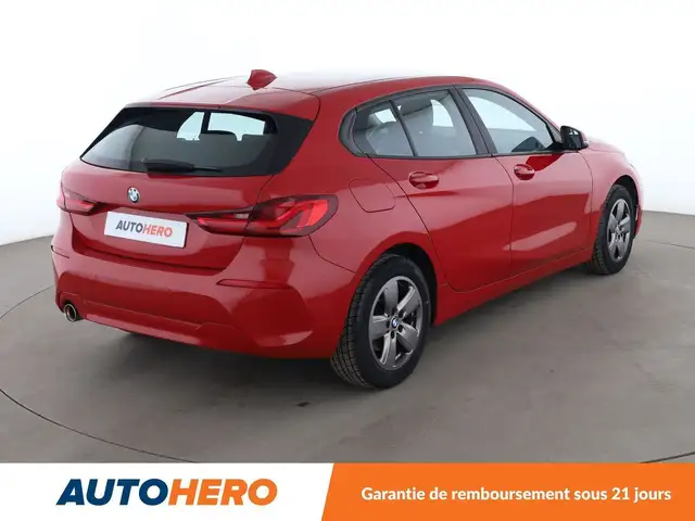 BMW 1 Series view 6