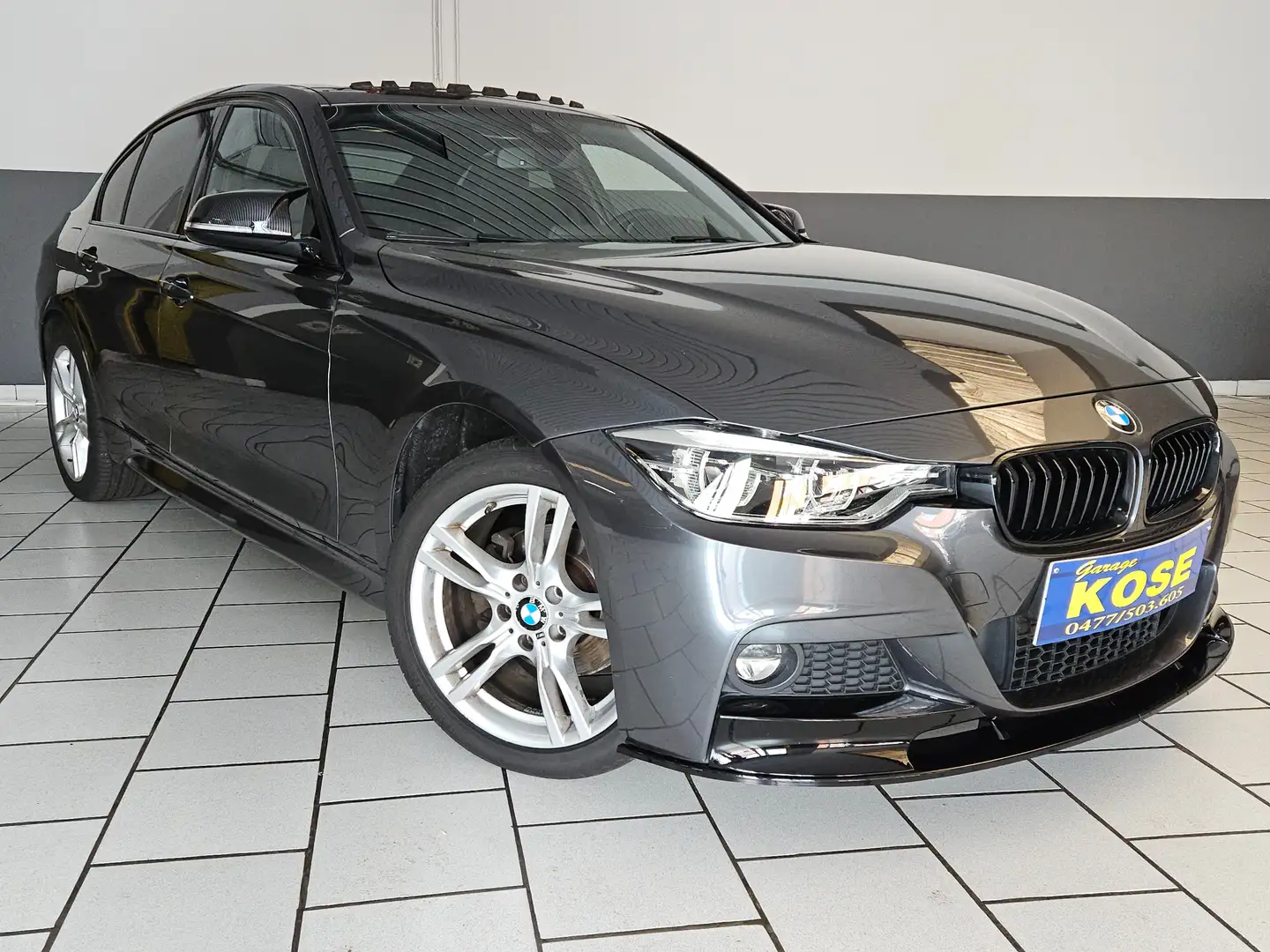 BMW 320 X-DRIVE/NAVI/AUTO/PHARES LED/TOIT OUVRANT//PACK M Grijs - 1