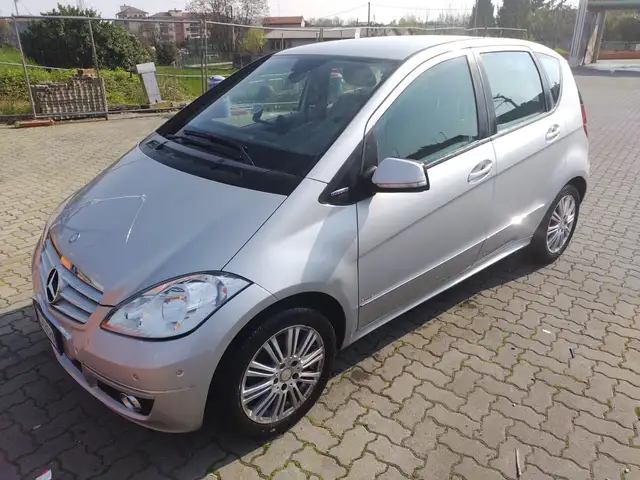 Mercedes-Benz A 160