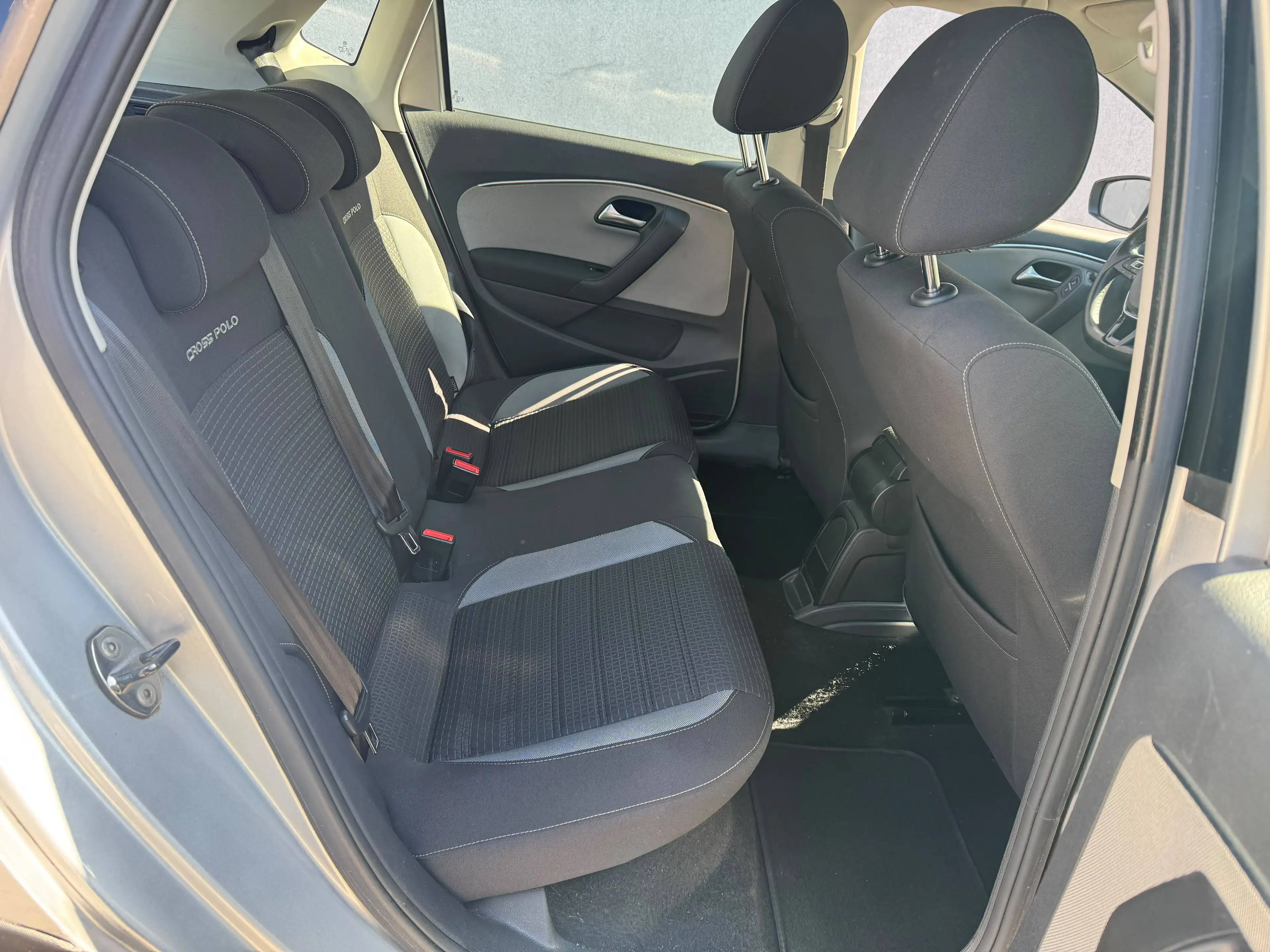 Volkswagen Polo Cross Cross polo 1.4 TDi BMT 6B 2015 89000 KM — photo 10
