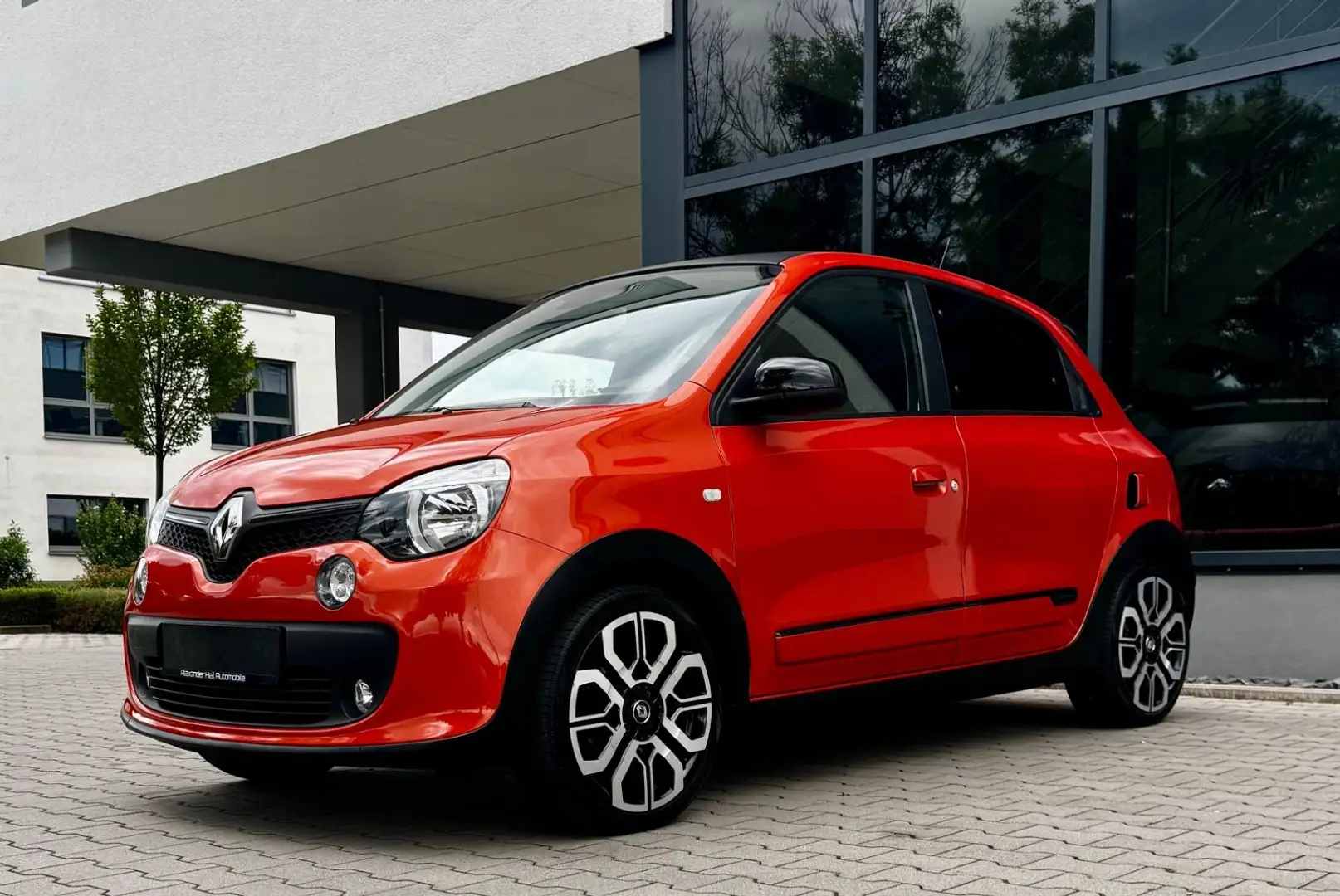 Renault Twingo GT Sport 1.HD*AUTOMA*FALTDACH*NAV*SHZ*KAM Orange - 1