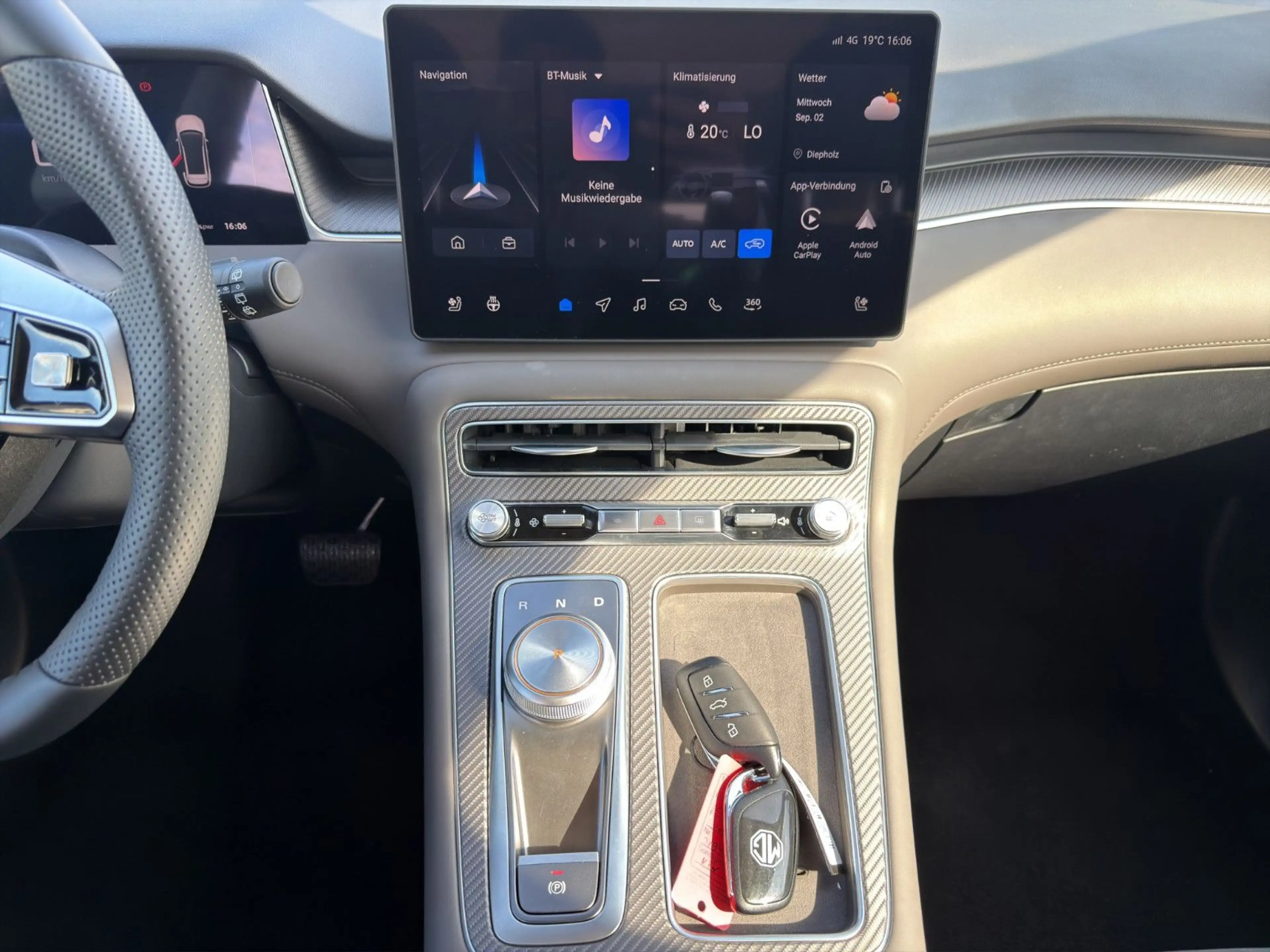 MG S6 EV Luxury AWD !SOFORT! 360°PANO*4xSHZ*HUD* — photo 14