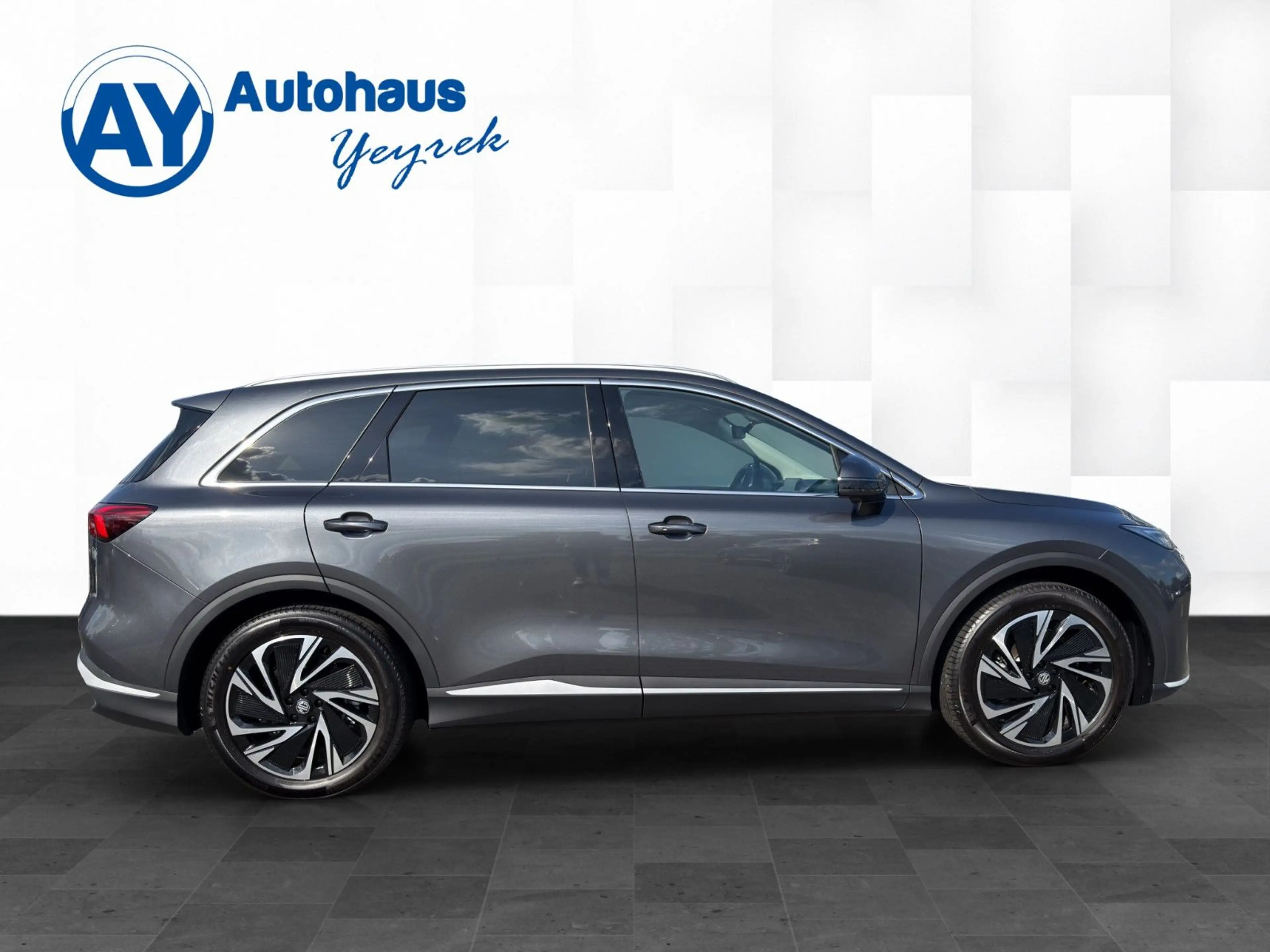 MG S6 EV Luxury AWD !SOFORT! 360°PANO*4xSHZ*HUD* — photo 4
