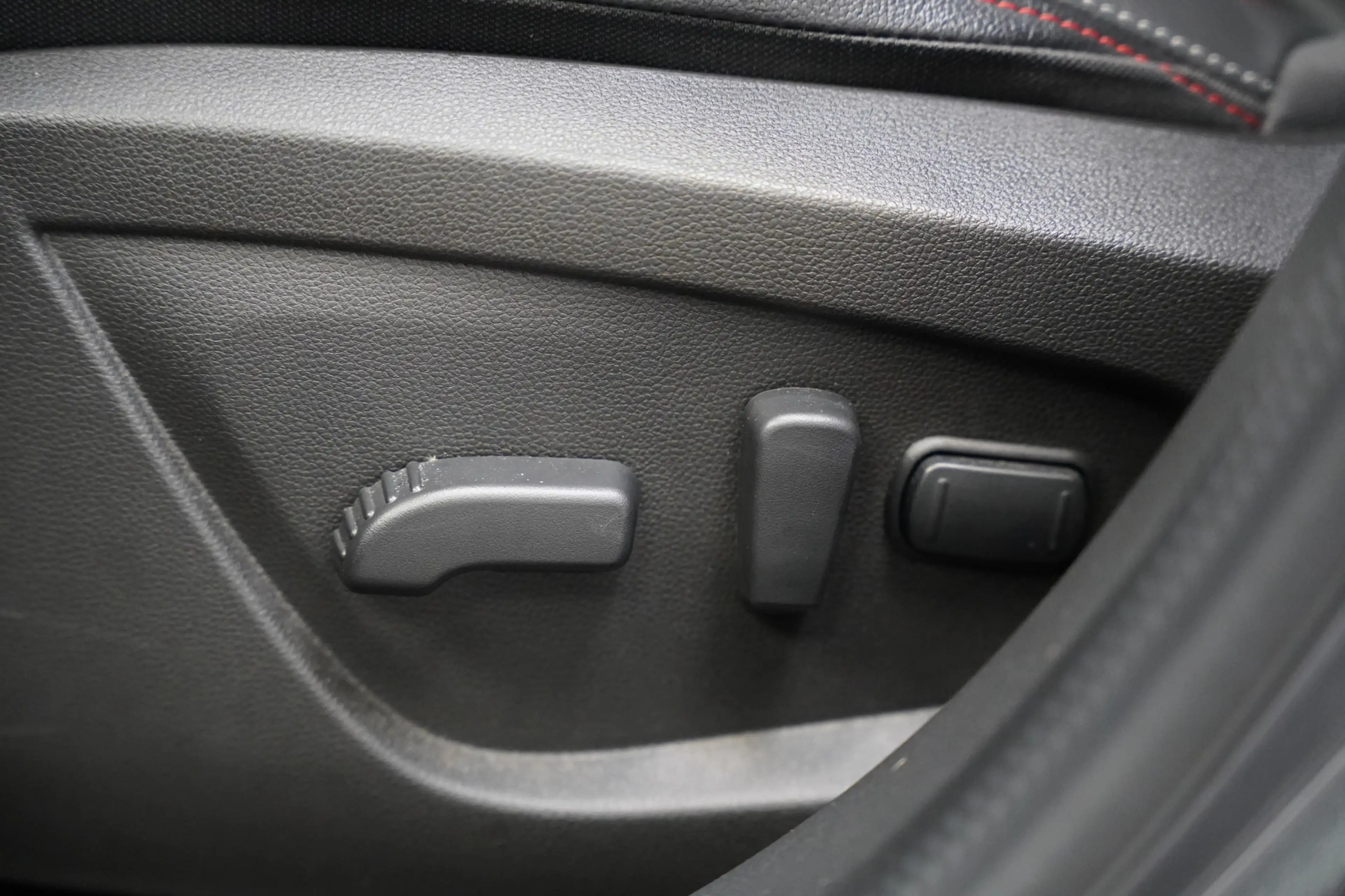 Renault Arkana 1.6 E-Tech Hybrid 145 R.S. Line Carbon inleg ACC P — photo 14
