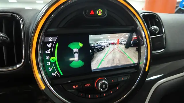 Mini Cooper Cooper view 29