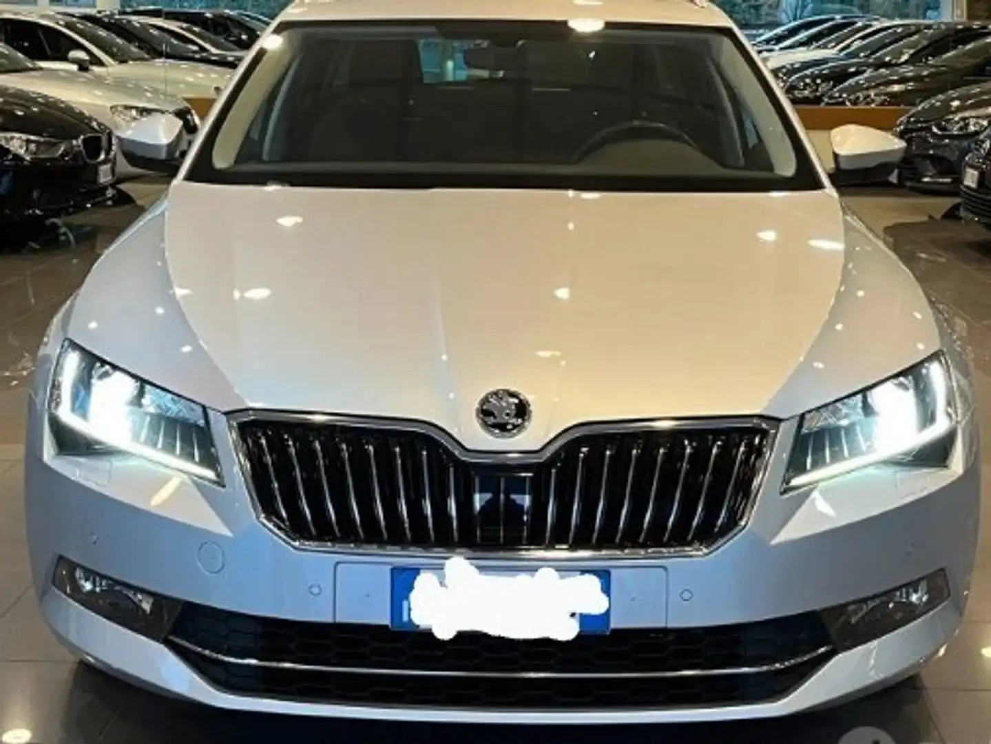 Skoda Superb Wagon 1.6 tdi Executive Greenline Argento - 1