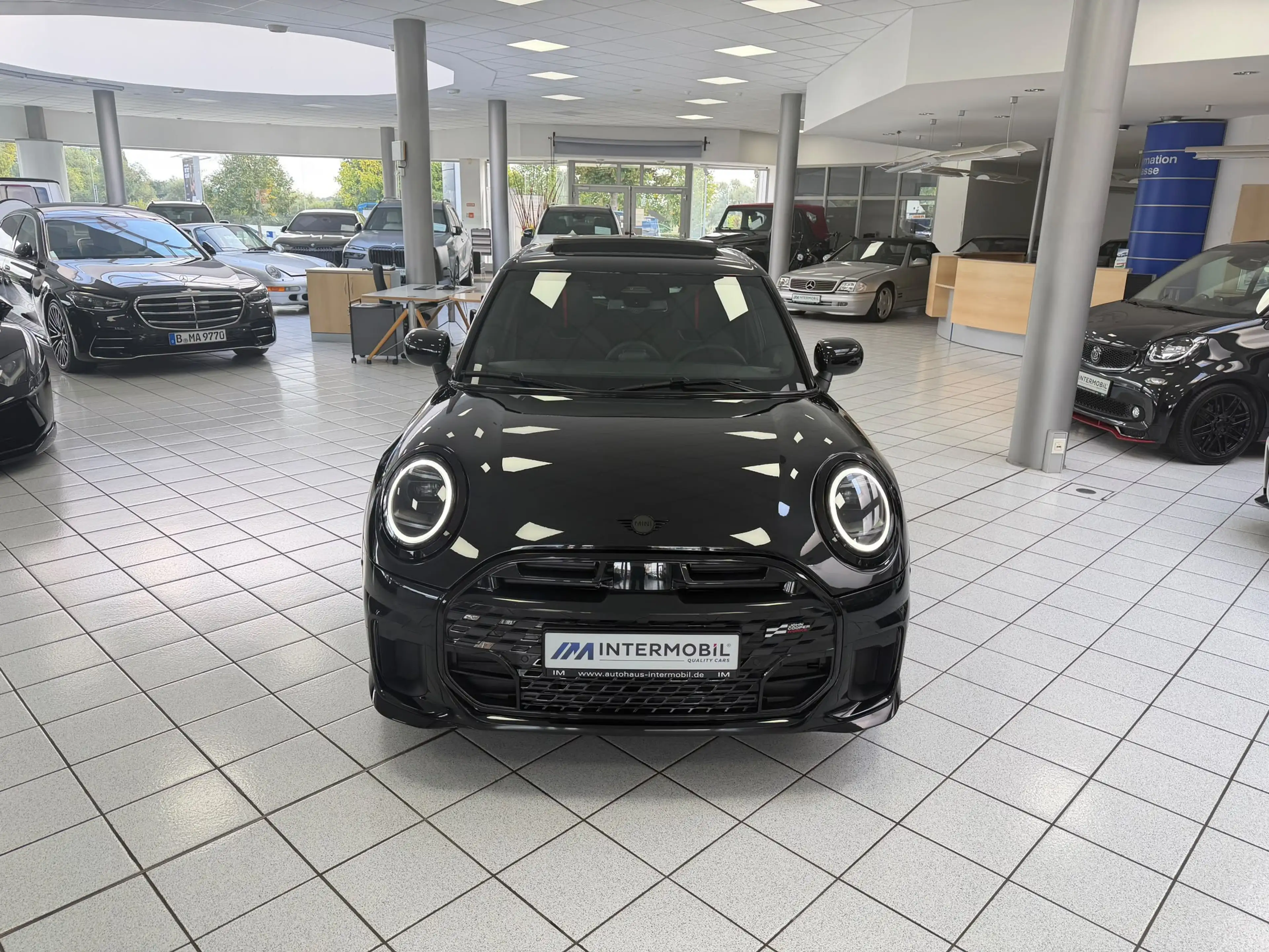 MINI Cooper S John Cooper Works Trim PANO*KAM*H K*HUD — photo 2
