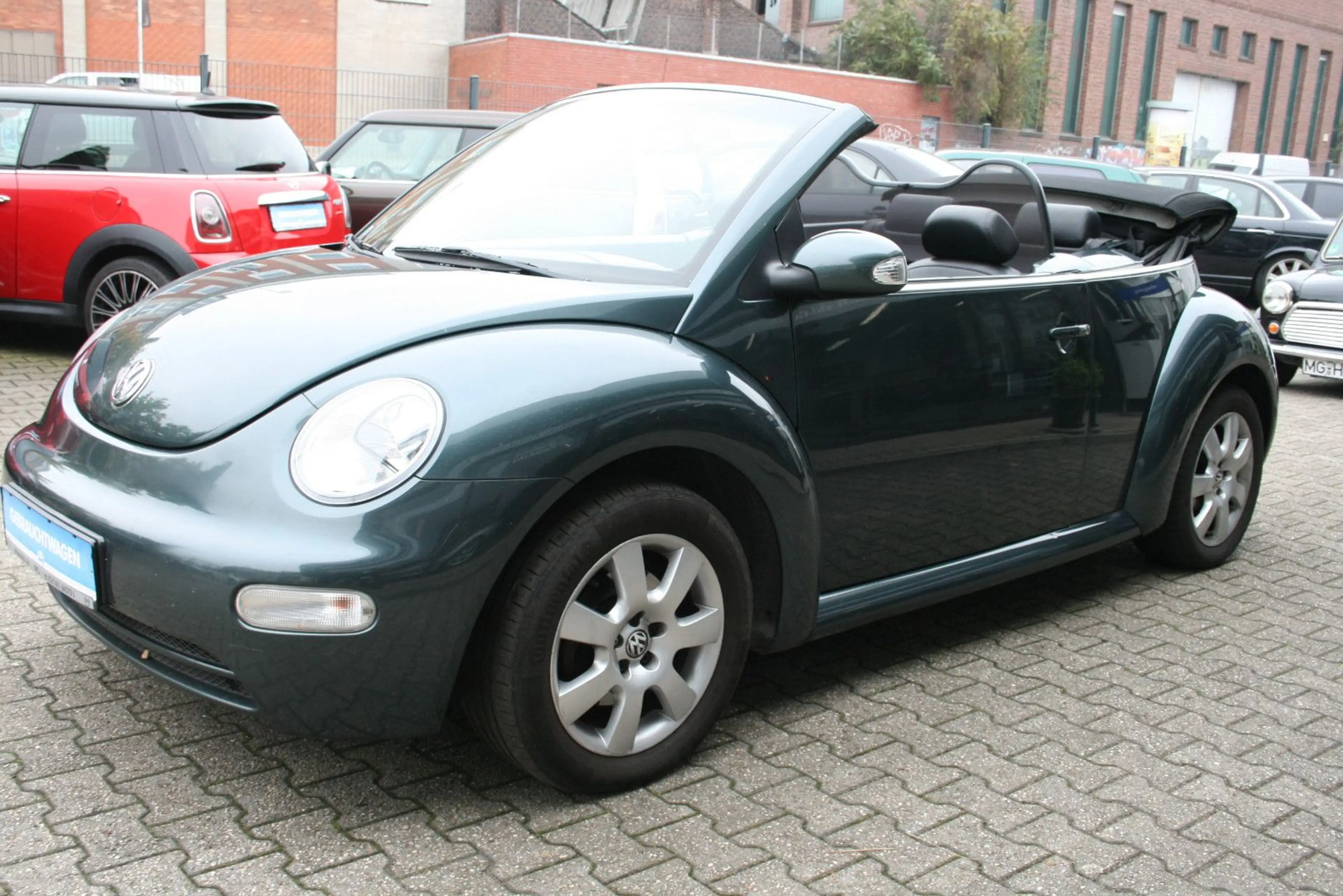 Volkswagen New Beetle Cabriolet 2.0 Highline — photo 2