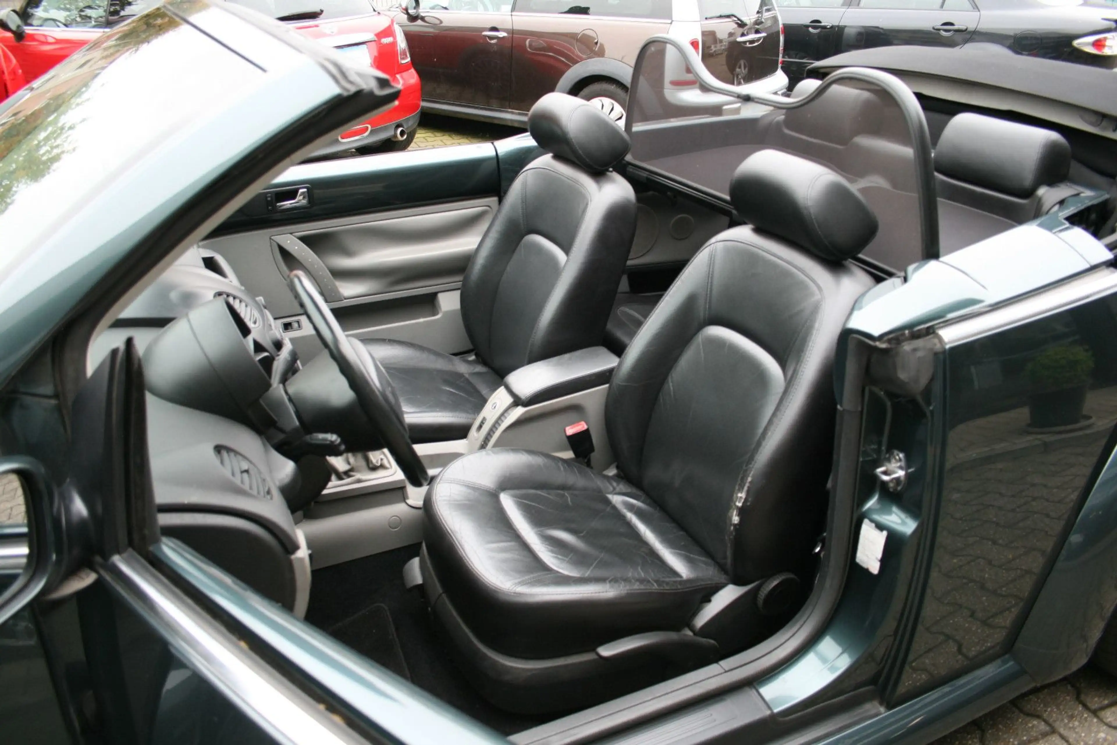 Volkswagen New Beetle Cabriolet 2.0 Highline — photo 7