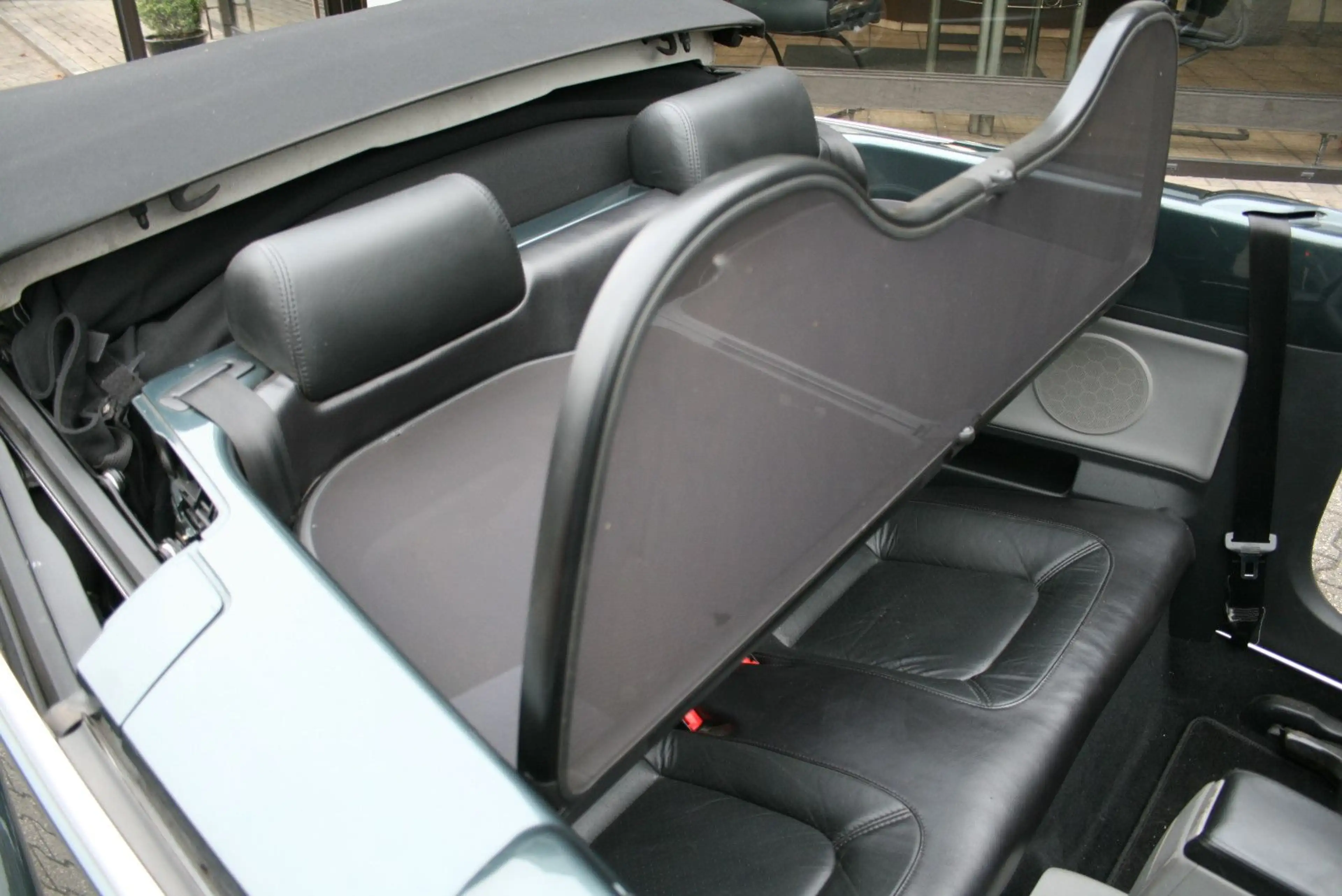 Volkswagen New Beetle Cabriolet 2.0 Highline — photo 13