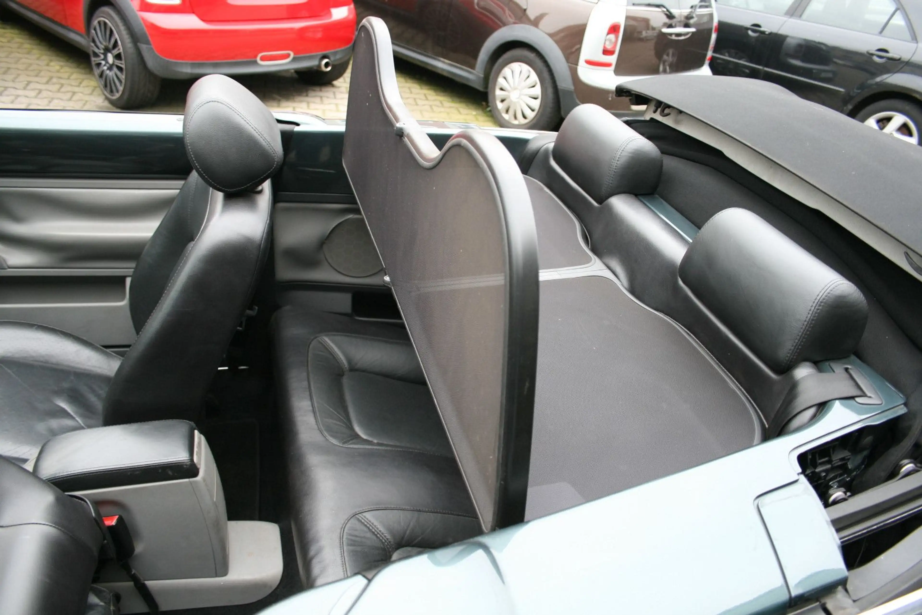 Volkswagen New Beetle Cabriolet 2.0 Highline — photo 8