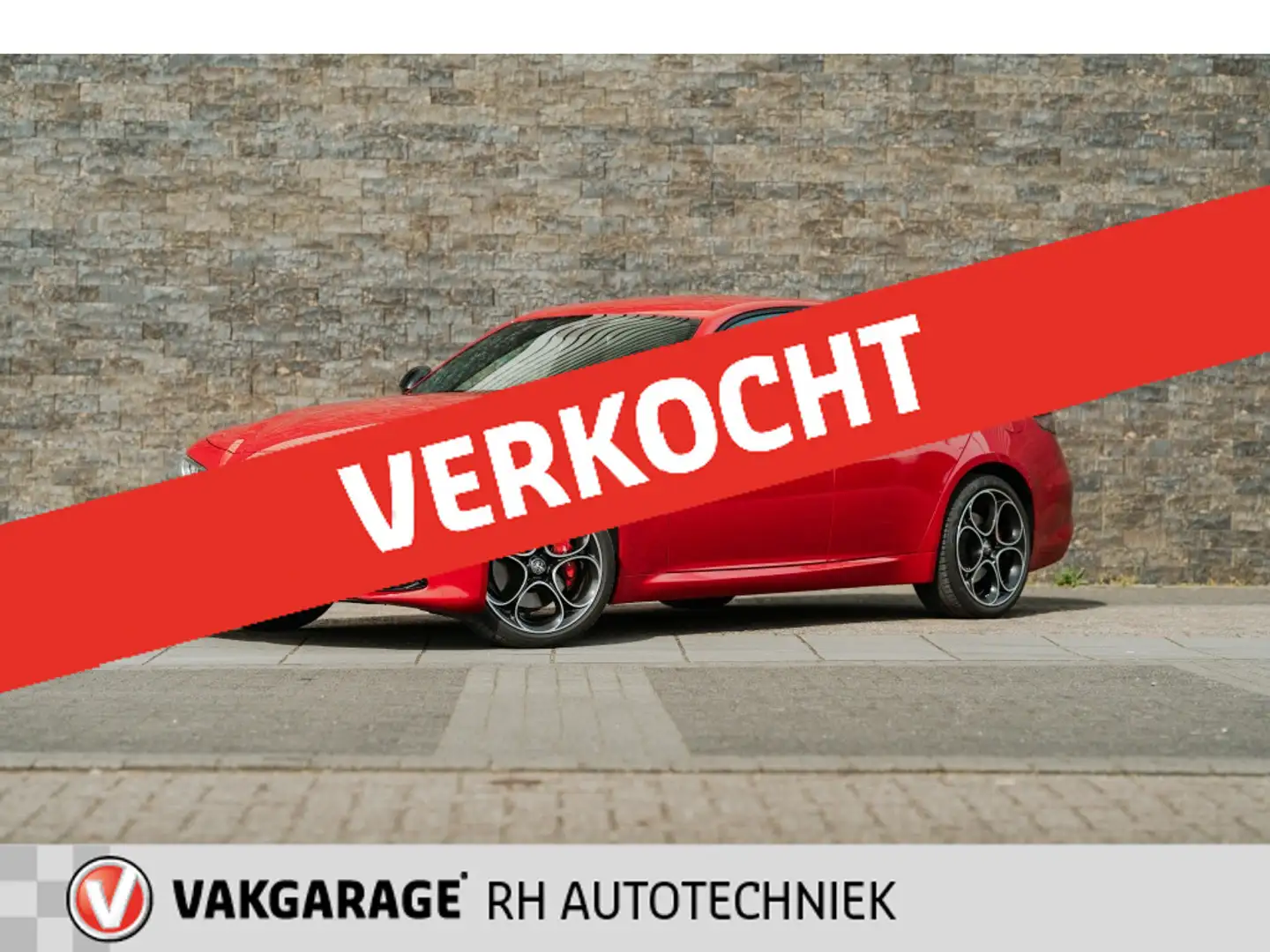 Alfa Romeo Giulia 2.0 T GME AWD Competizione Rouge - 1