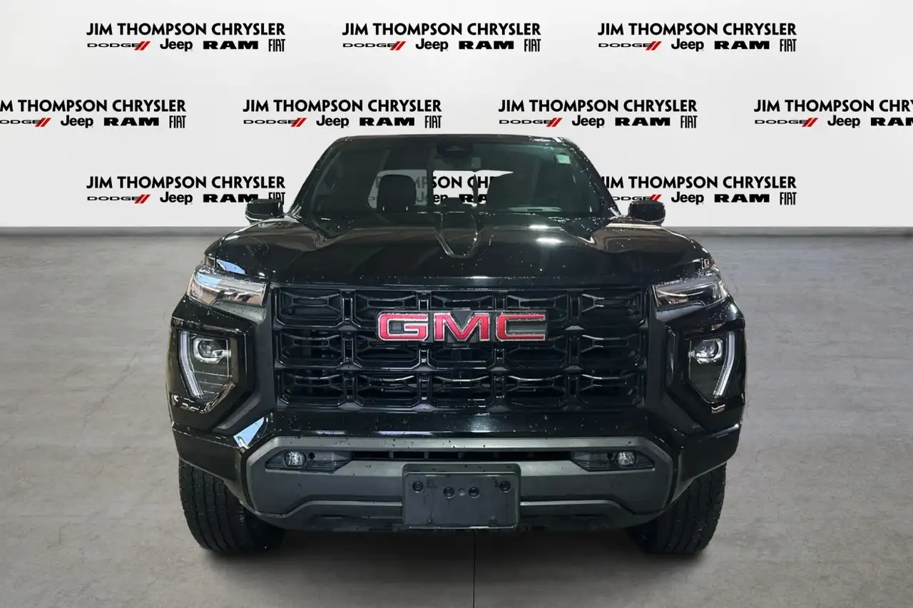 GMC Canyon снимка GMC Canyon