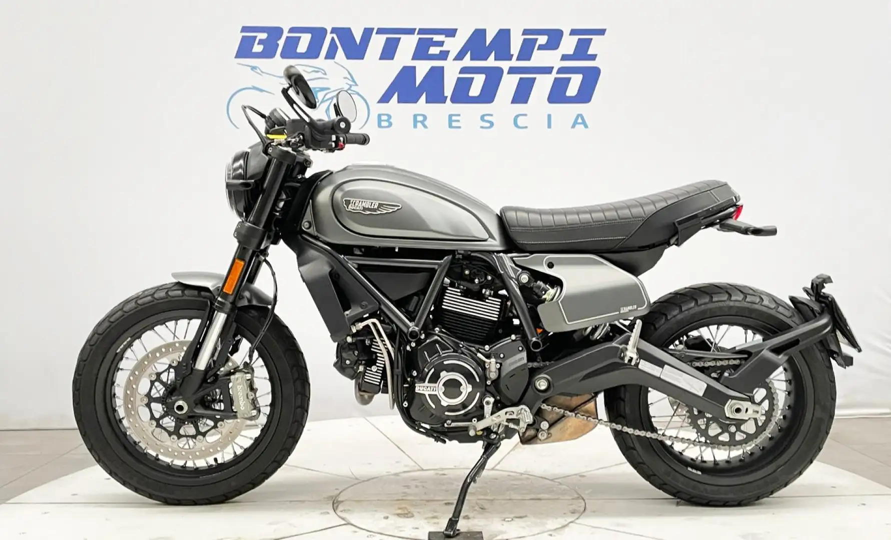 Ducati Scrambler 800 2021 NIGHY SHIFT Grigio - 2