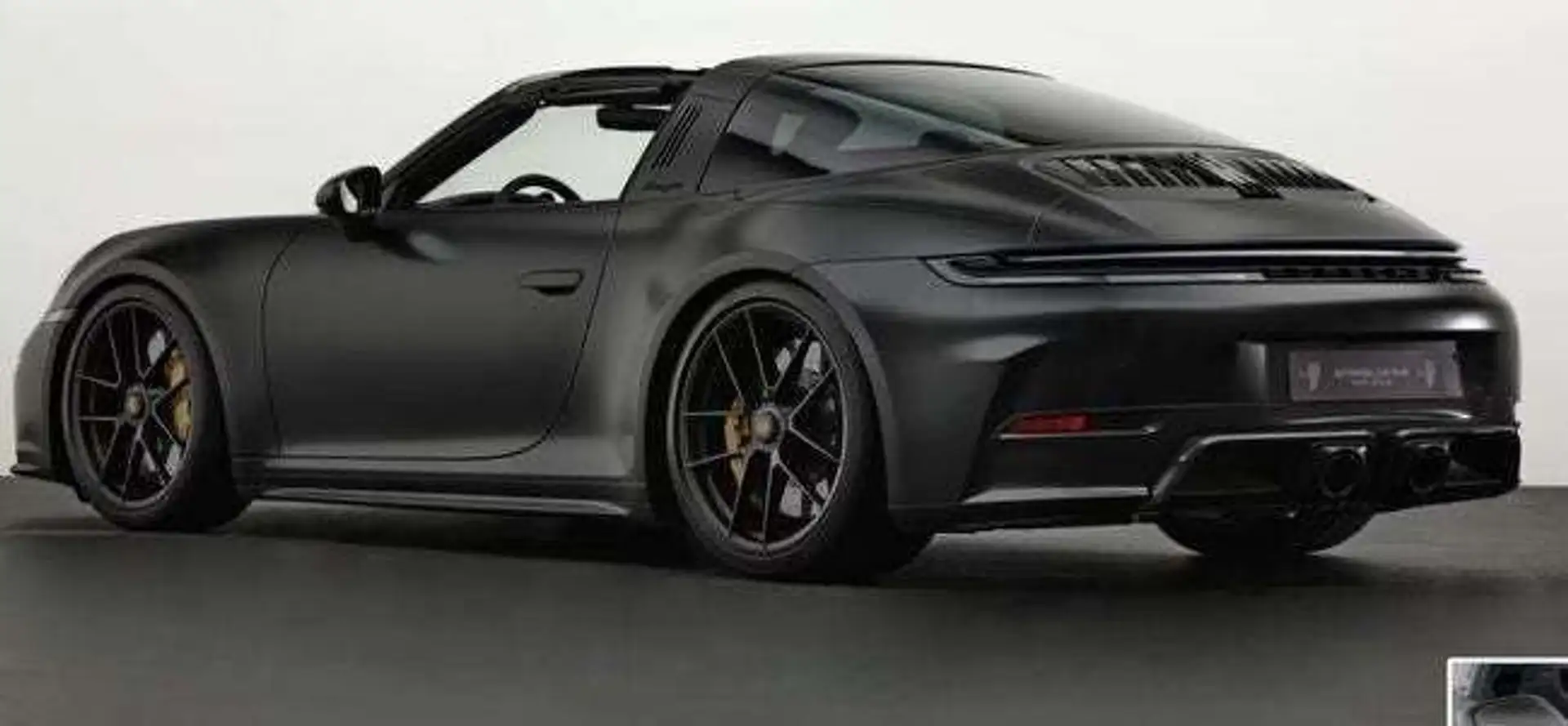 포르쉐 911 Turbo S Coupe 2025 검정 사진 5