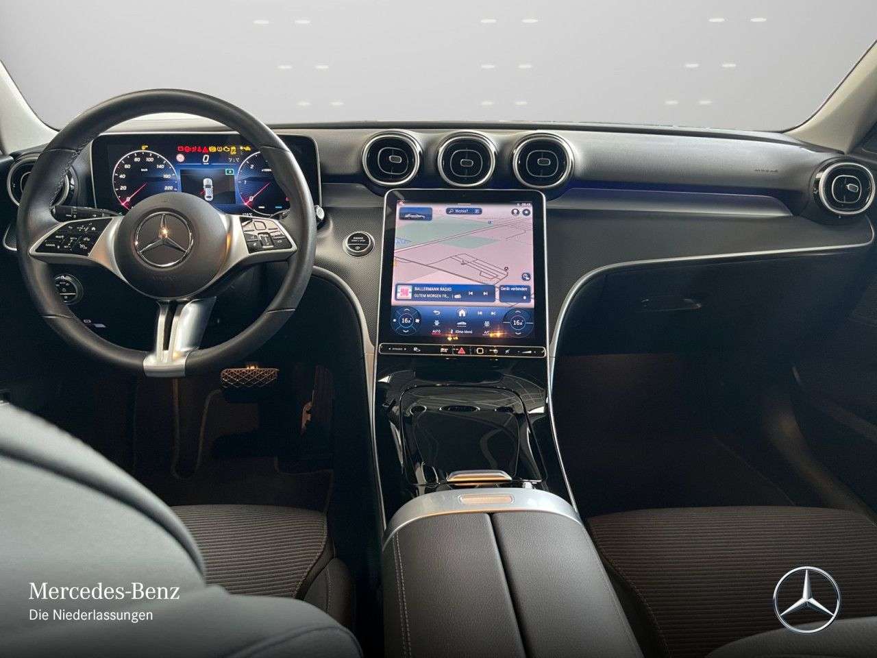 Mercedes-Benz C 220