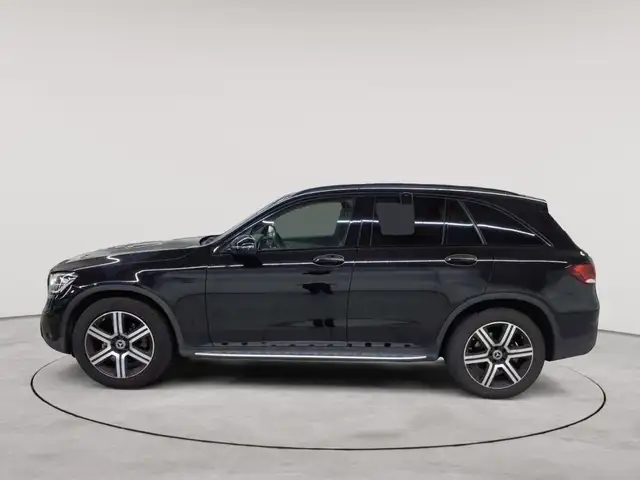 Mercedes-Benz GLC view 6