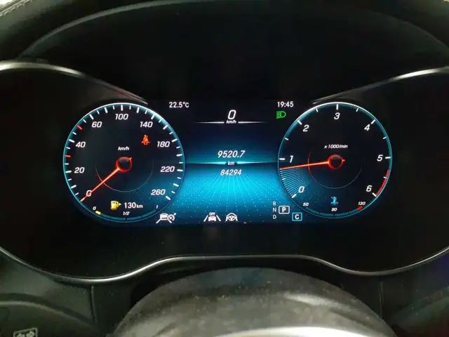 Mercedes-Benz GLC view 11