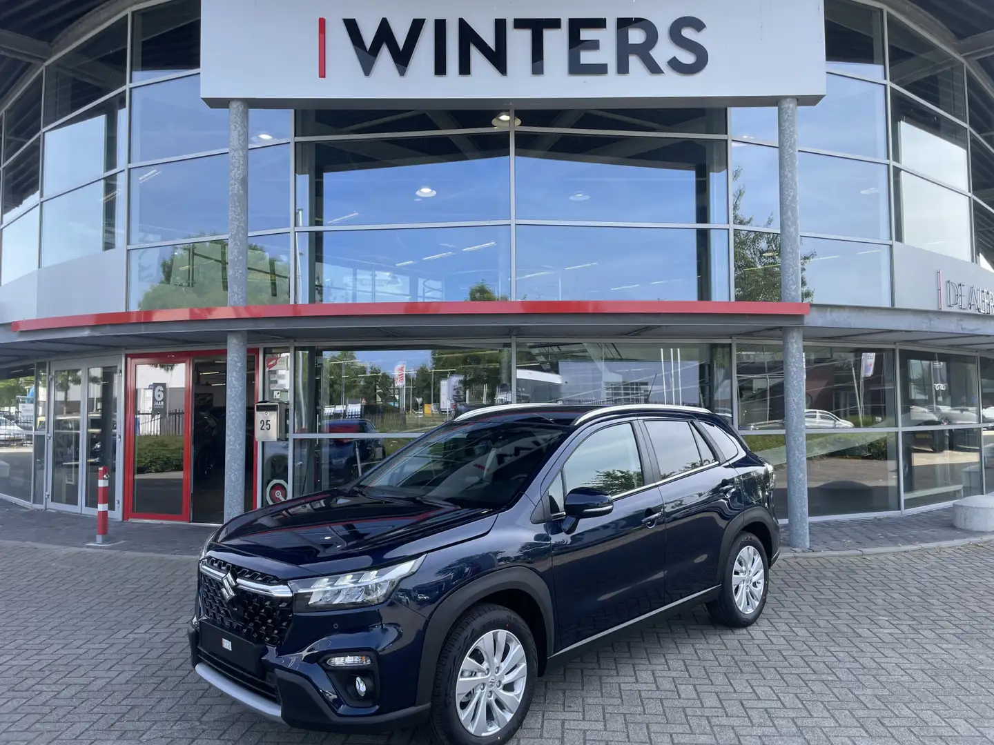 Suzuki S-Cross 1.4 Boosterjet Select Smart Hybrid Nieuw uit voorr Blauw - 1