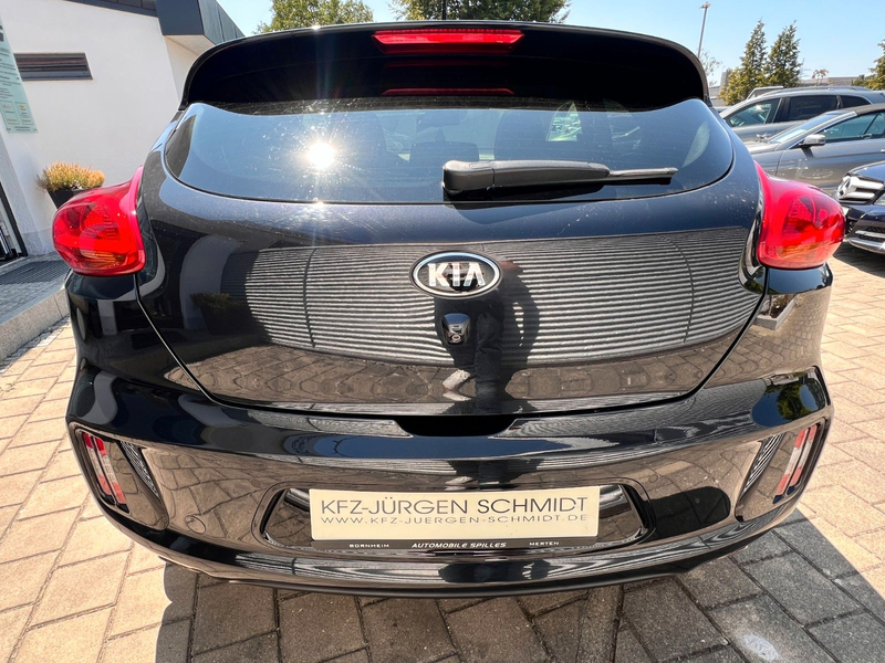 Kia Ceed / cee'd 1,6  GT TRACK Leder Panorama — photo 6