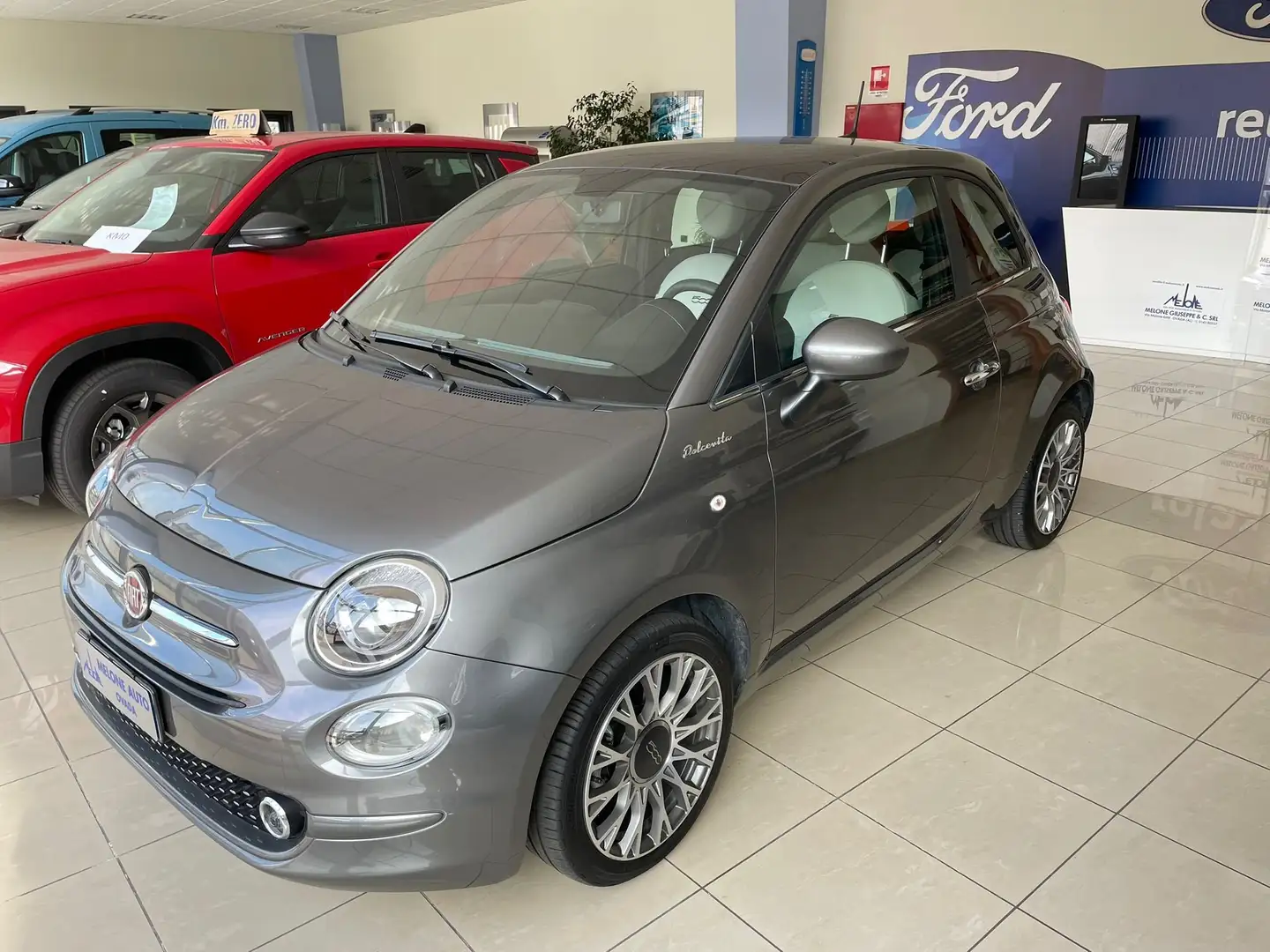 Fiat 500 500 1.0 hybrid Dolcevita 70cv Grijs - 2
