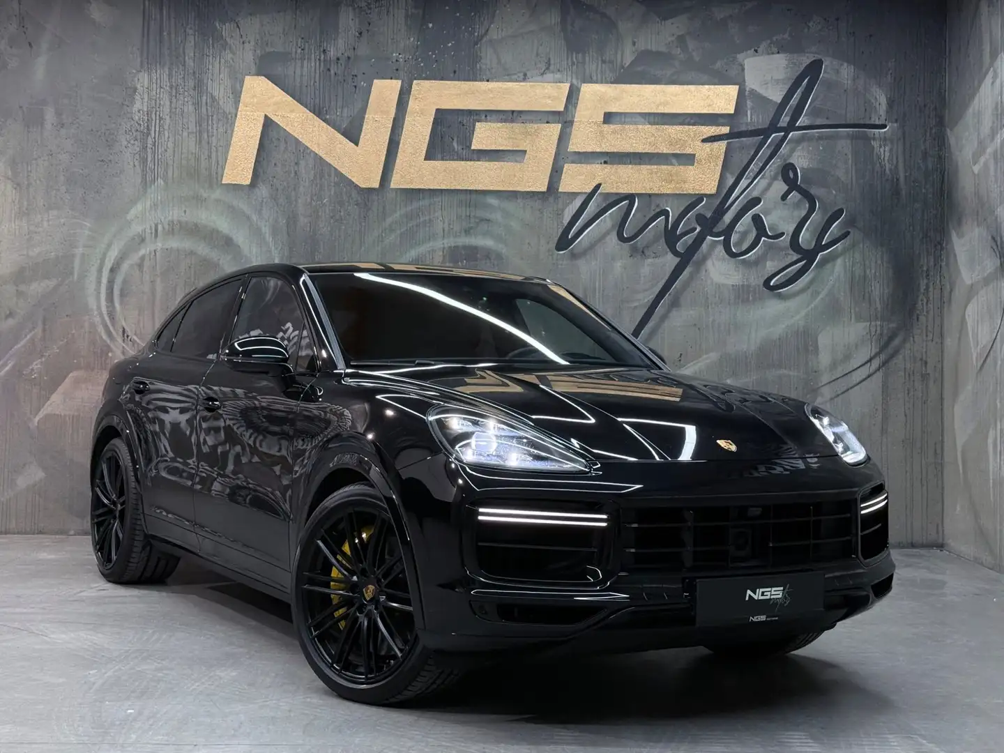 Porsche Cayenne Coupe Turbo S E-Hybrid APPROVED NACHTSICHT HUD 36 Schwarz - 1