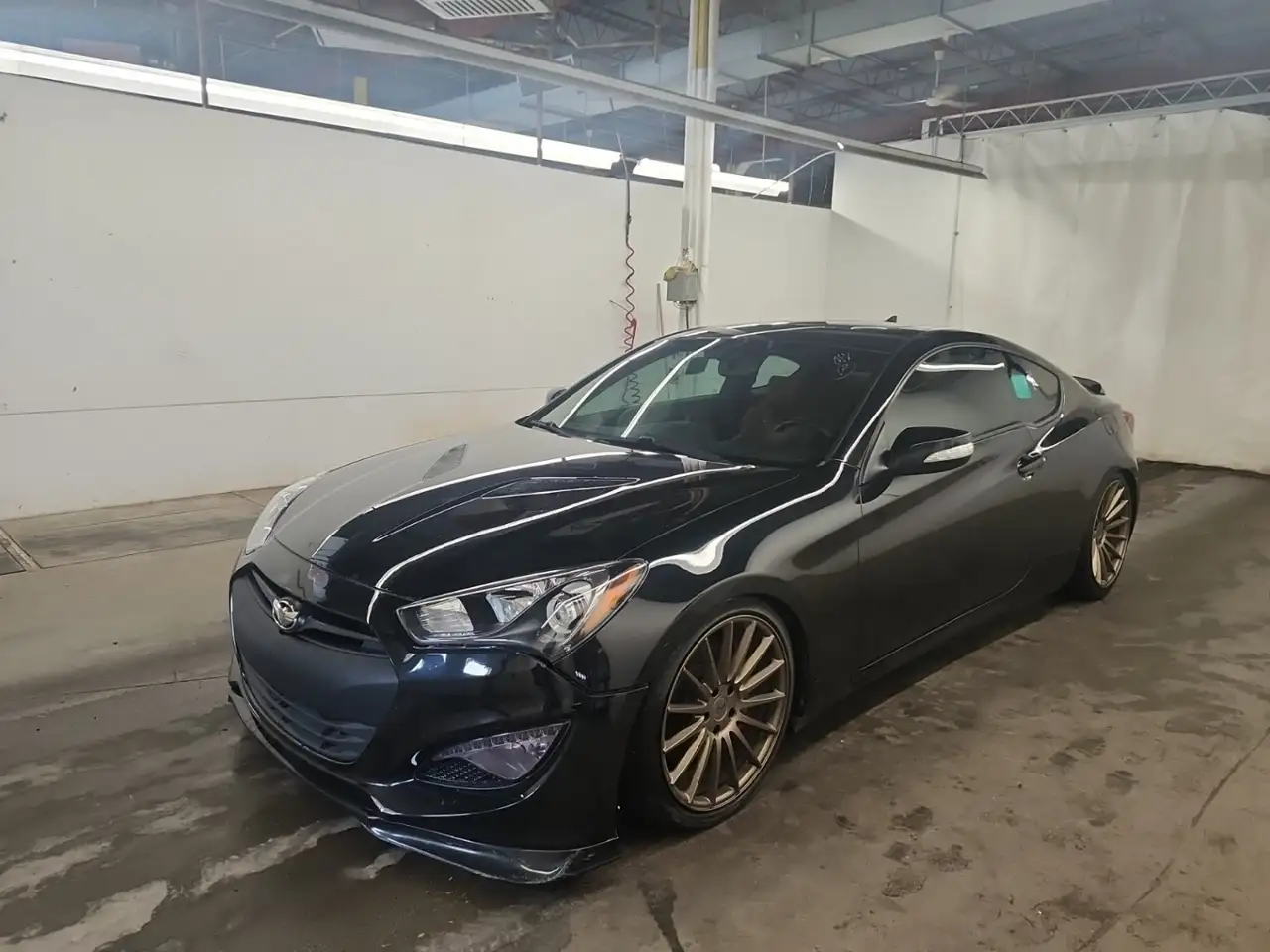 2016 Hyundai Genesis